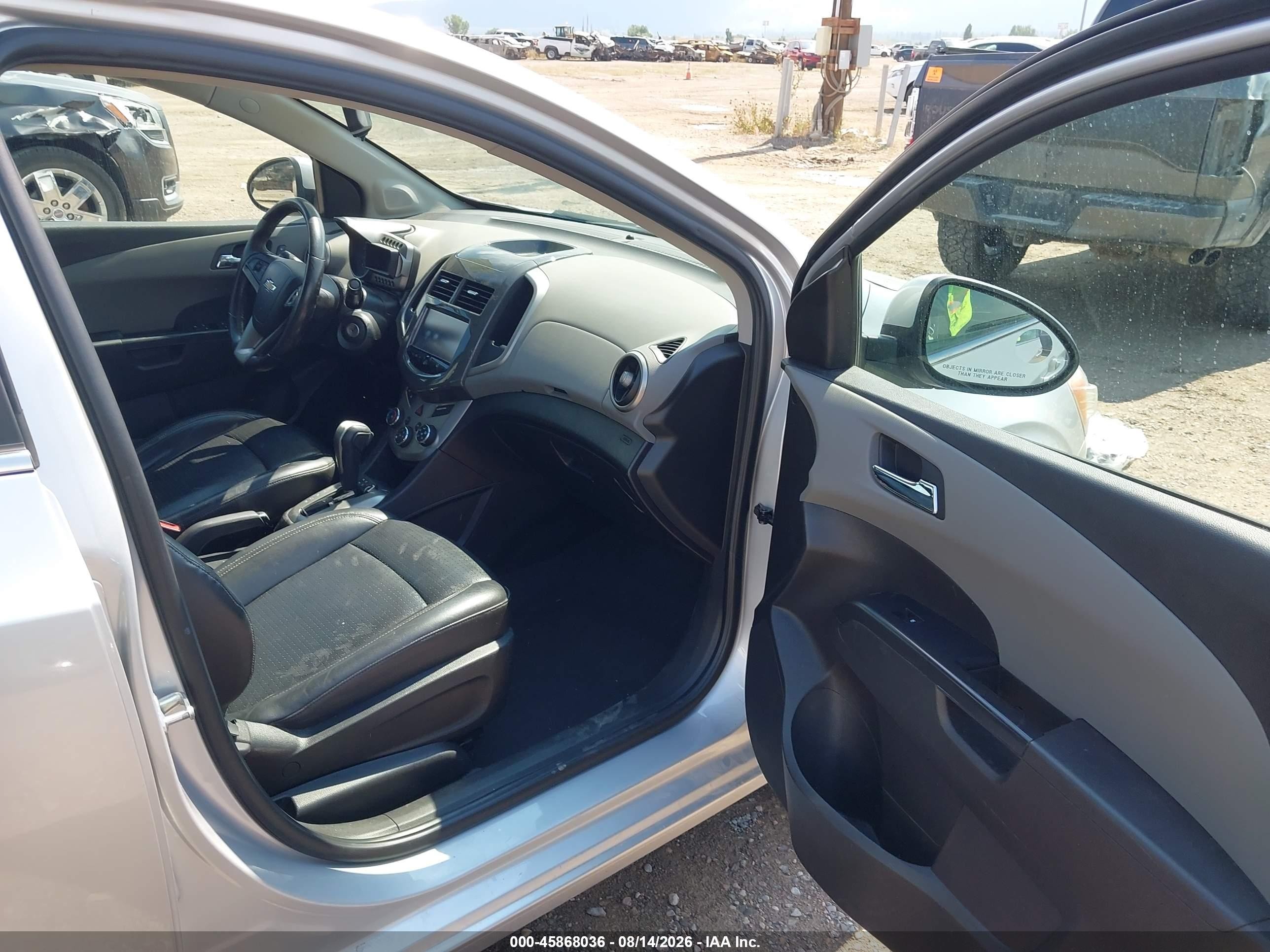 2016 Chevrolet Sonic Ltz Auto Silver vin: 1G1JE5SBXG4144958