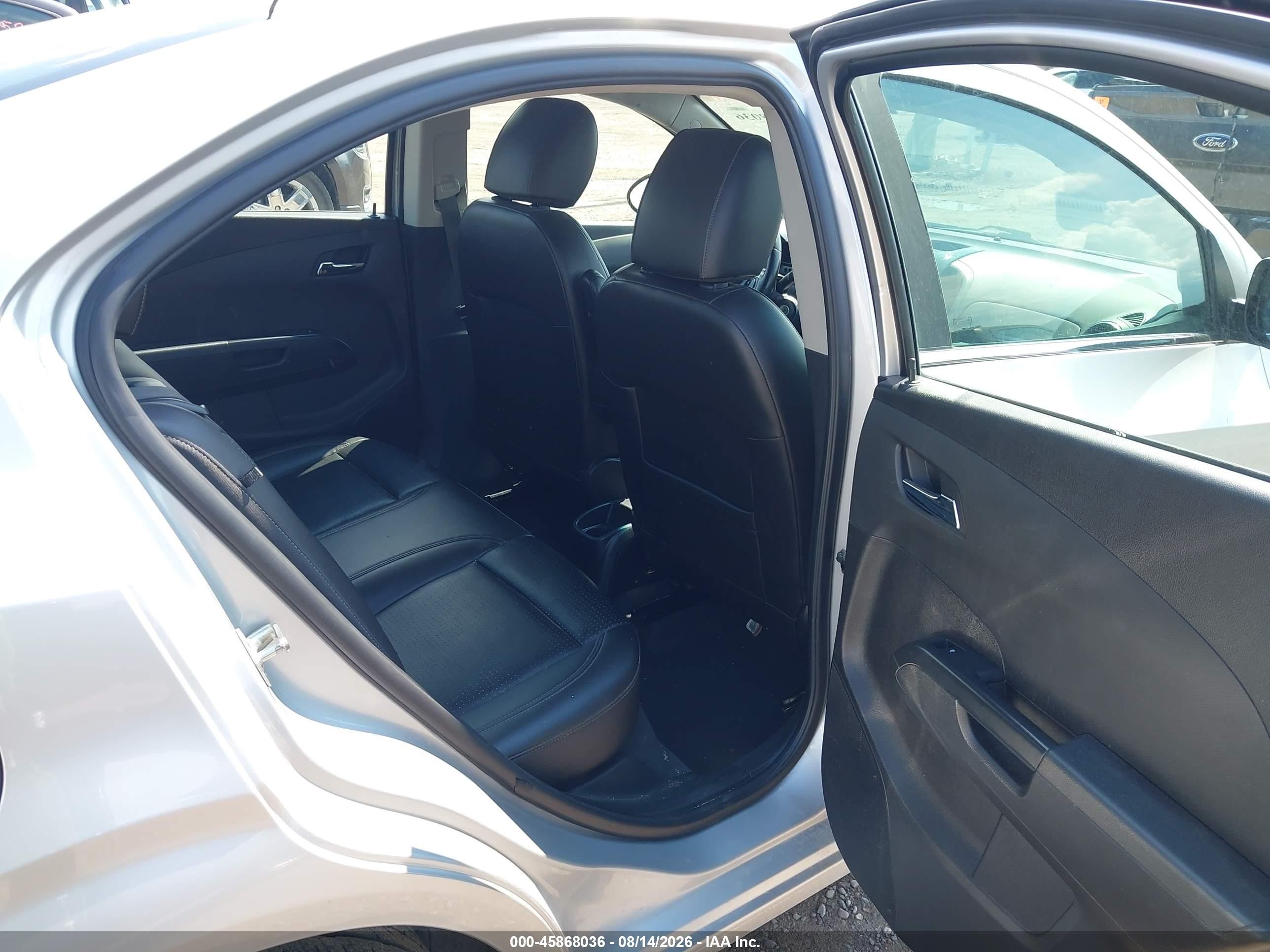2016 Chevrolet Sonic Ltz Auto Silver vin: 1G1JE5SBXG4144958