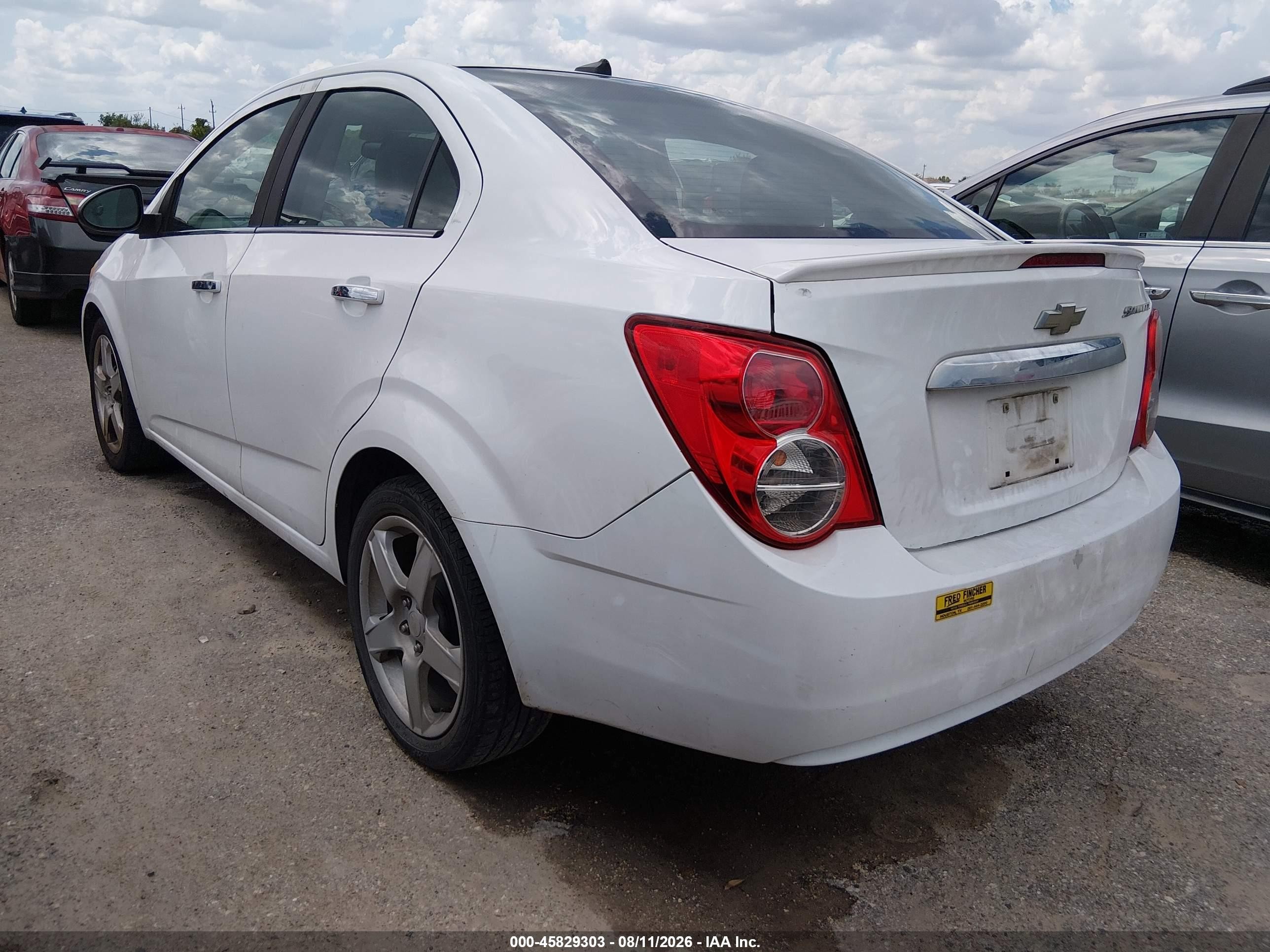 2013 Chevrolet Sonic Ltz Auto White vin: 1G1JE5SH4D4175400