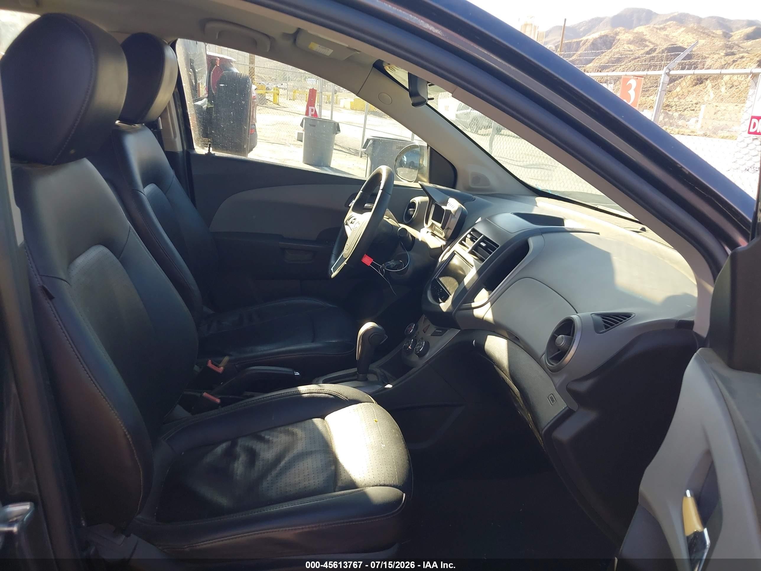 2013 Chevrolet Sonic Ltz Auto Gray vin: 1G1JE5SH5D4203561