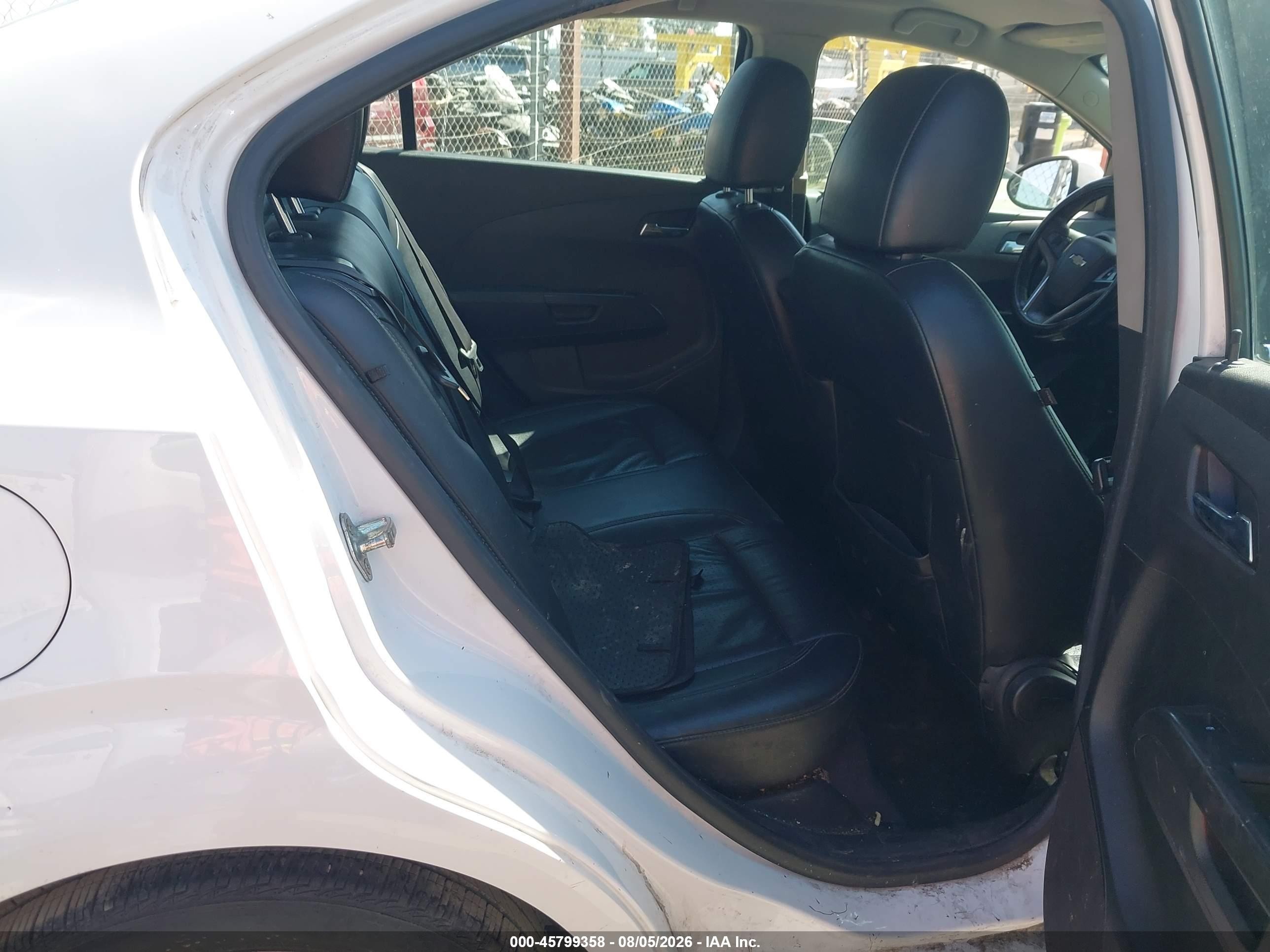 2012 Chevrolet Sonic 2lz White vin: 1G1JE5SH8C4177505