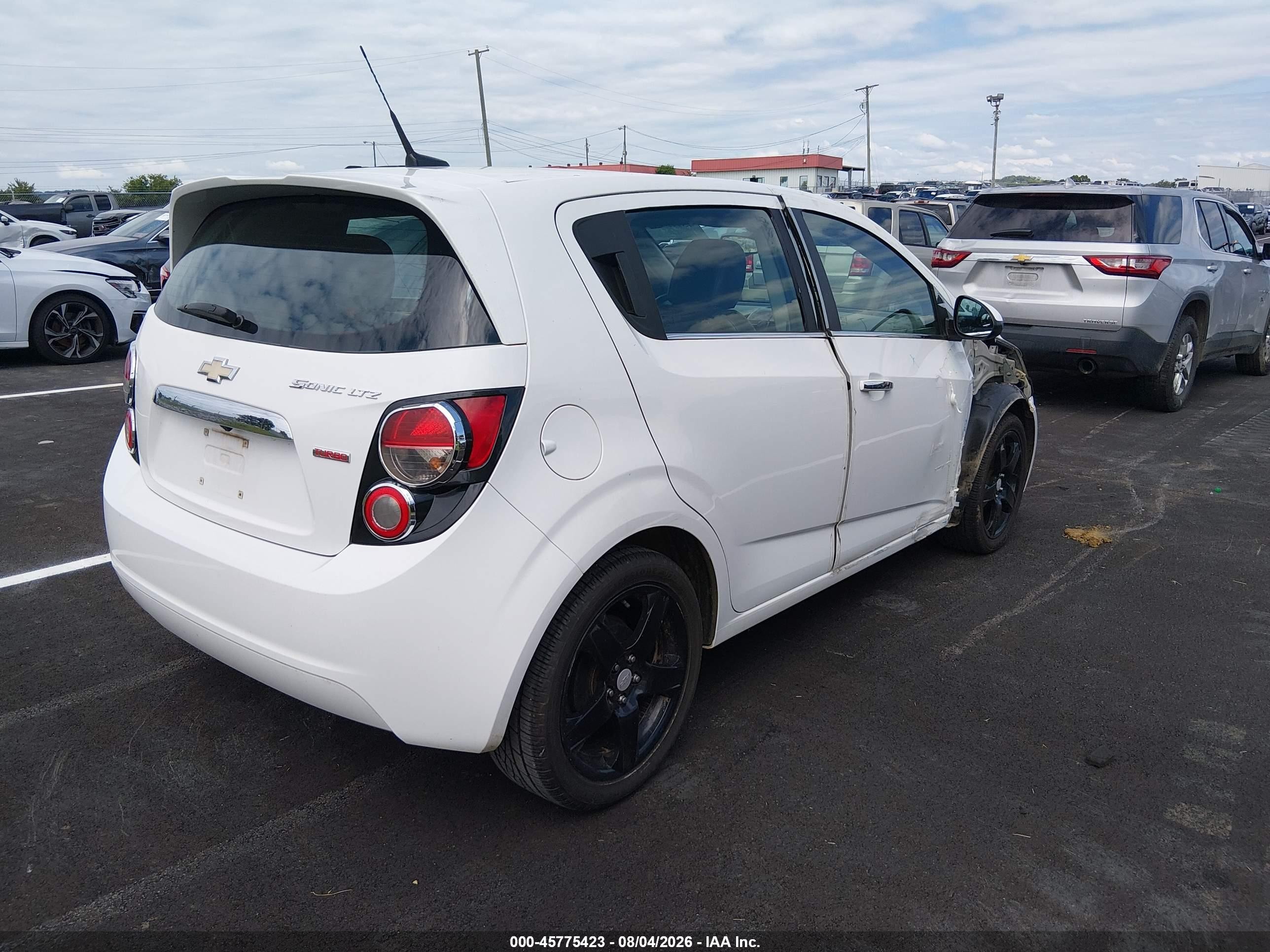 2014 Chevrolet Sonic Ltz Auto Белый vin: 1G1JE6SB0E4134894