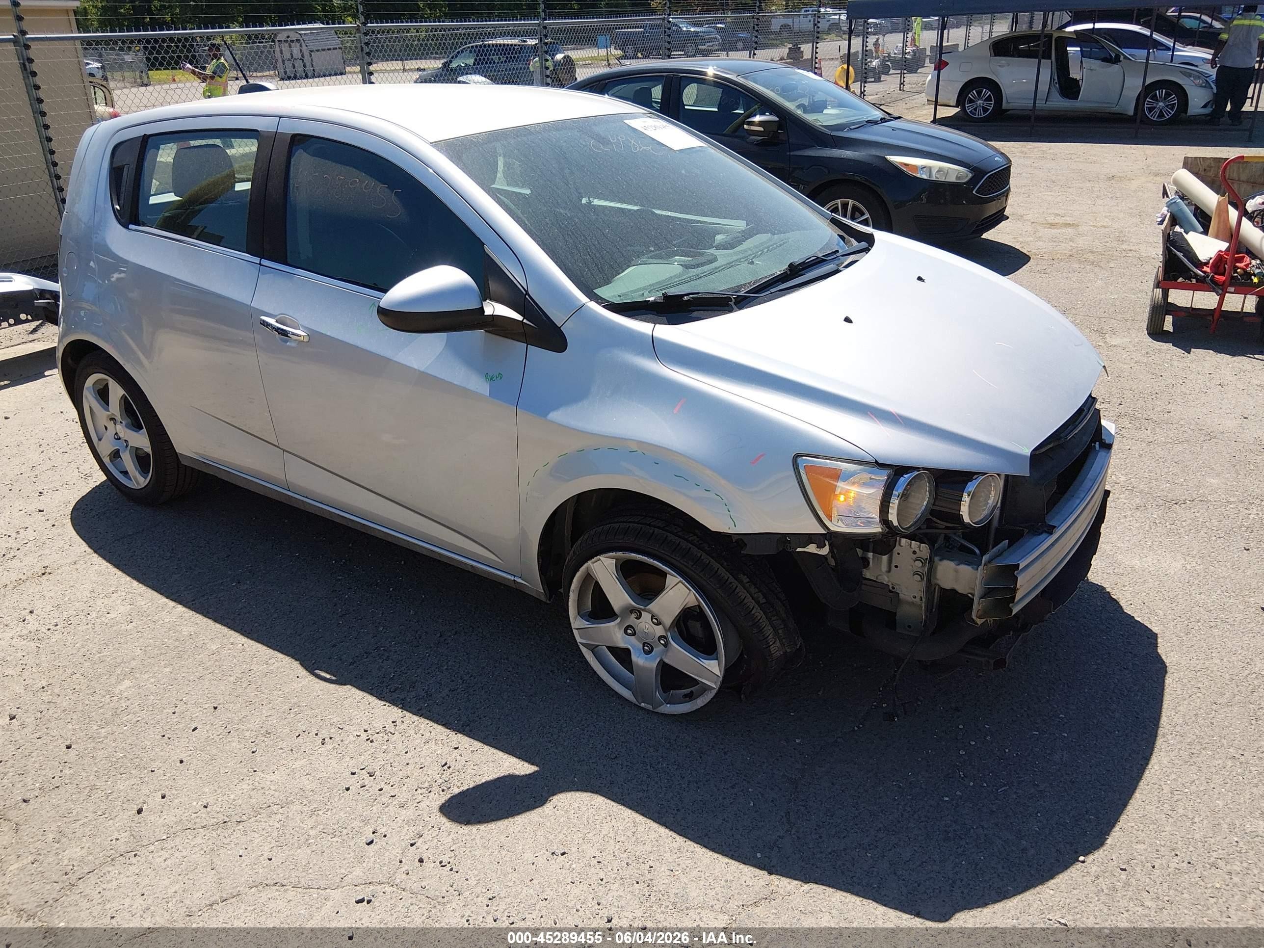 2015 Chevrolet Sonic Ltz Auto Silver vin: 1G1JE6SB0F4125288
