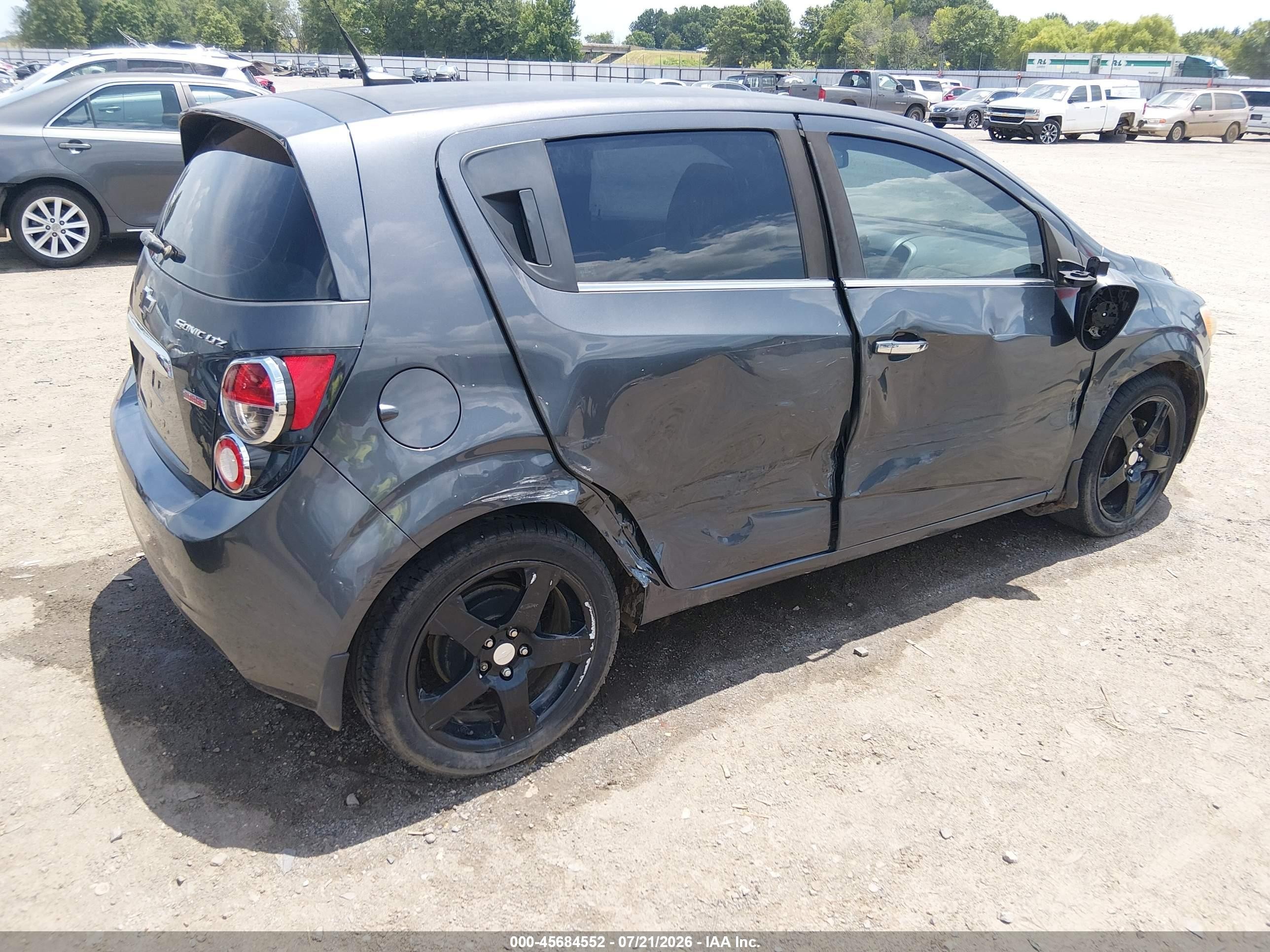 2013 Chevrolet Sonic Ltz Auto Gray vin: 1G1JE6SB2D4137990