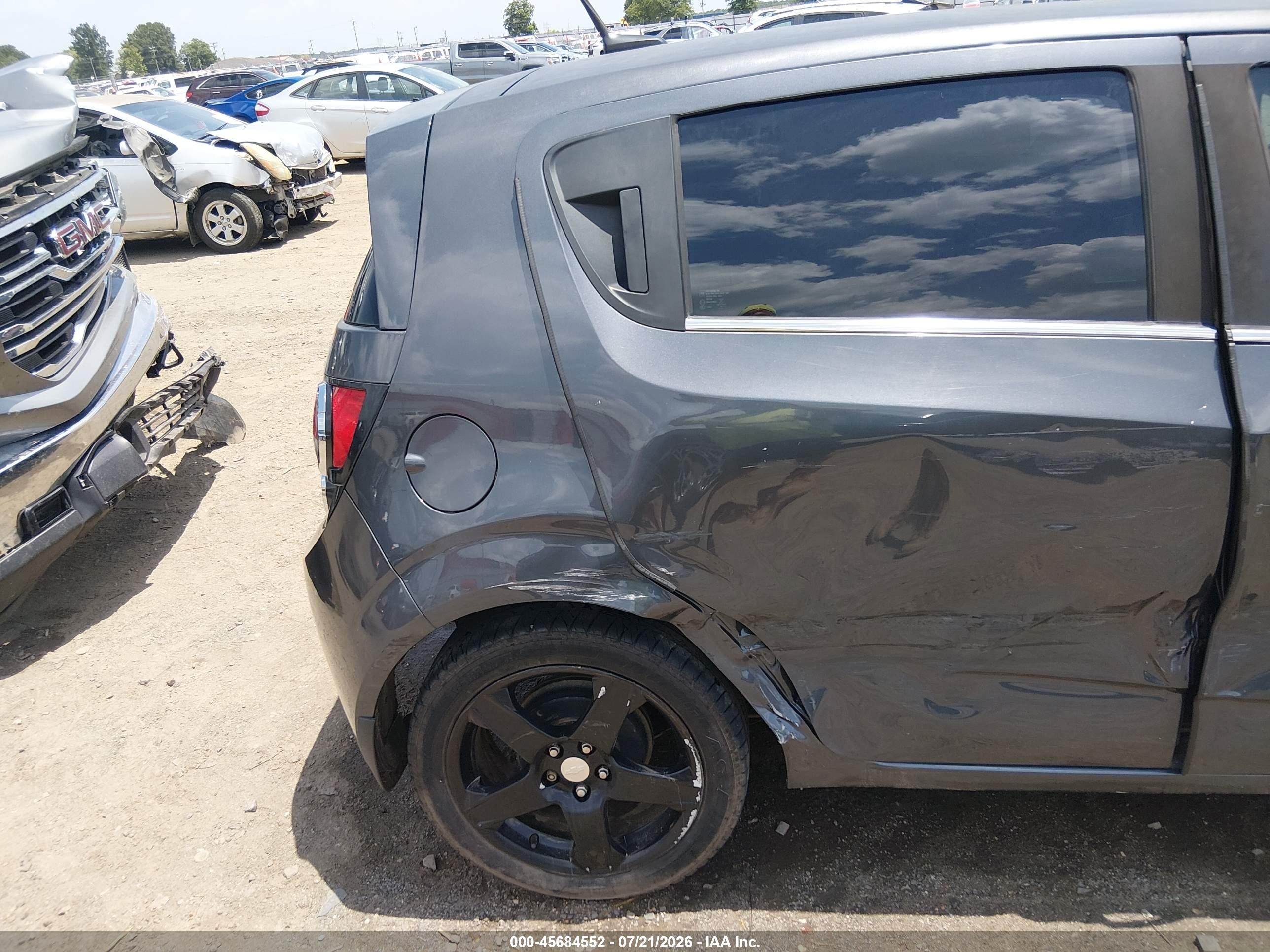 2013 Chevrolet Sonic Ltz Auto Gray vin: 1G1JE6SB2D4137990