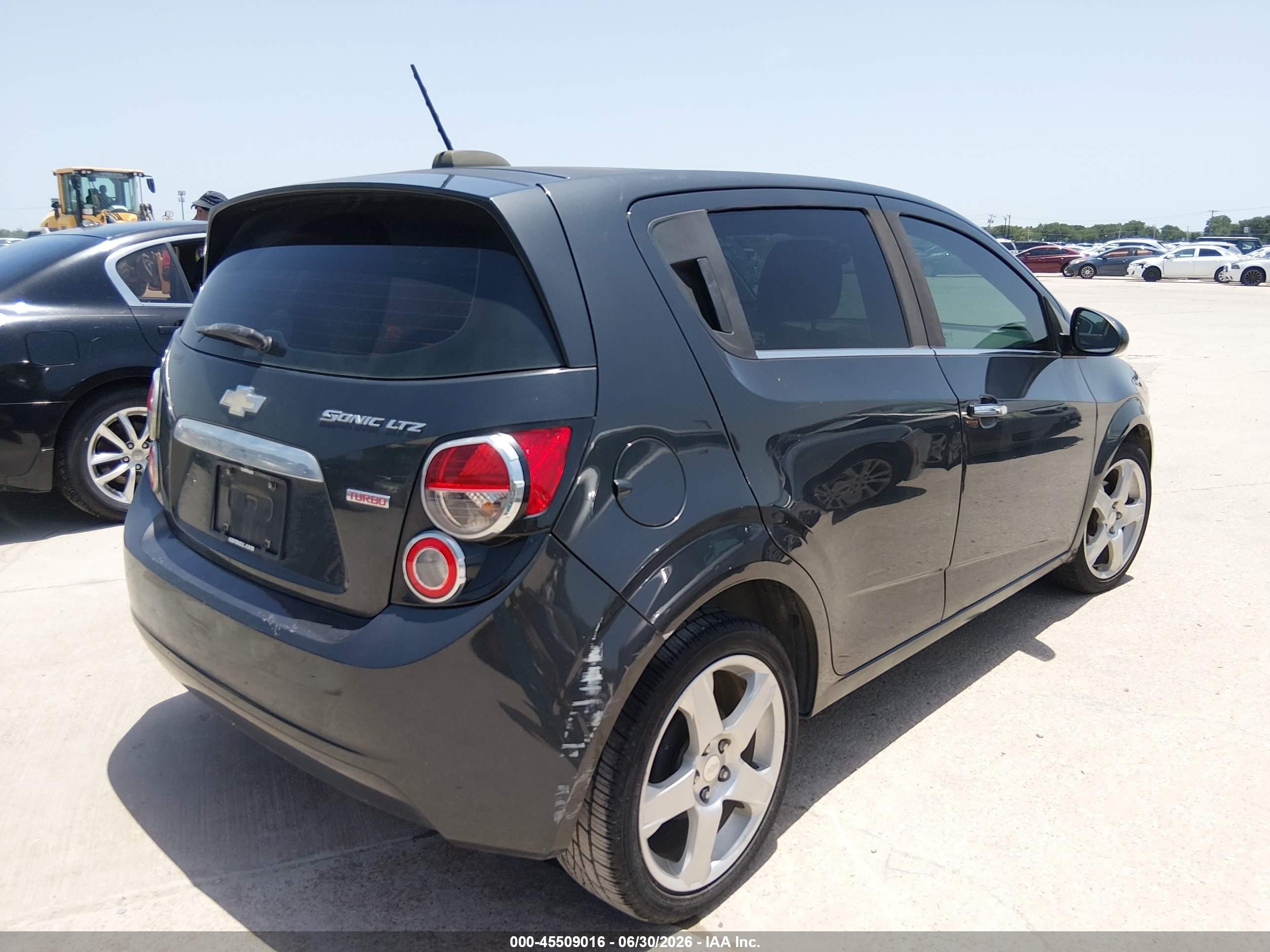 2015 Chevrolet Sonic Ltz Auto Gray vin: 1G1JE6SB3F4199496