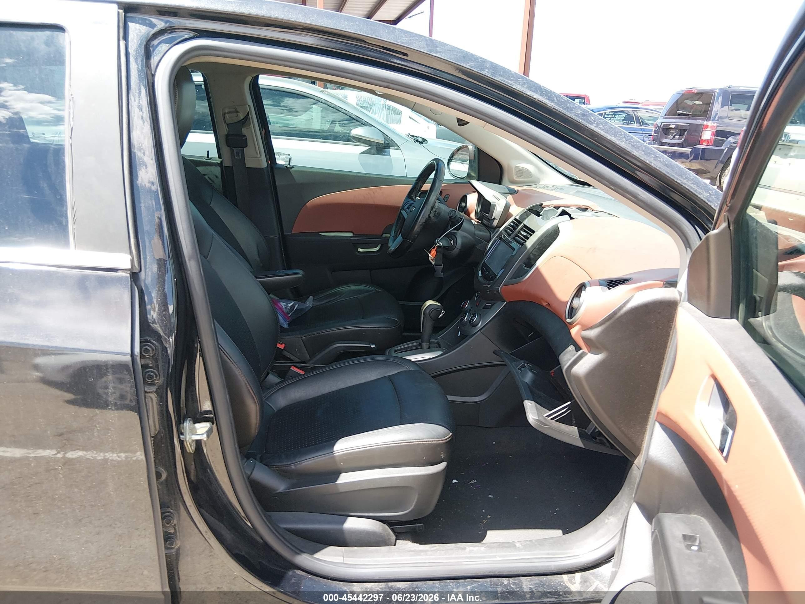 2015 Chevrolet Sonic Ltz Auto Black vin: 1G1JE6SB4F4104444