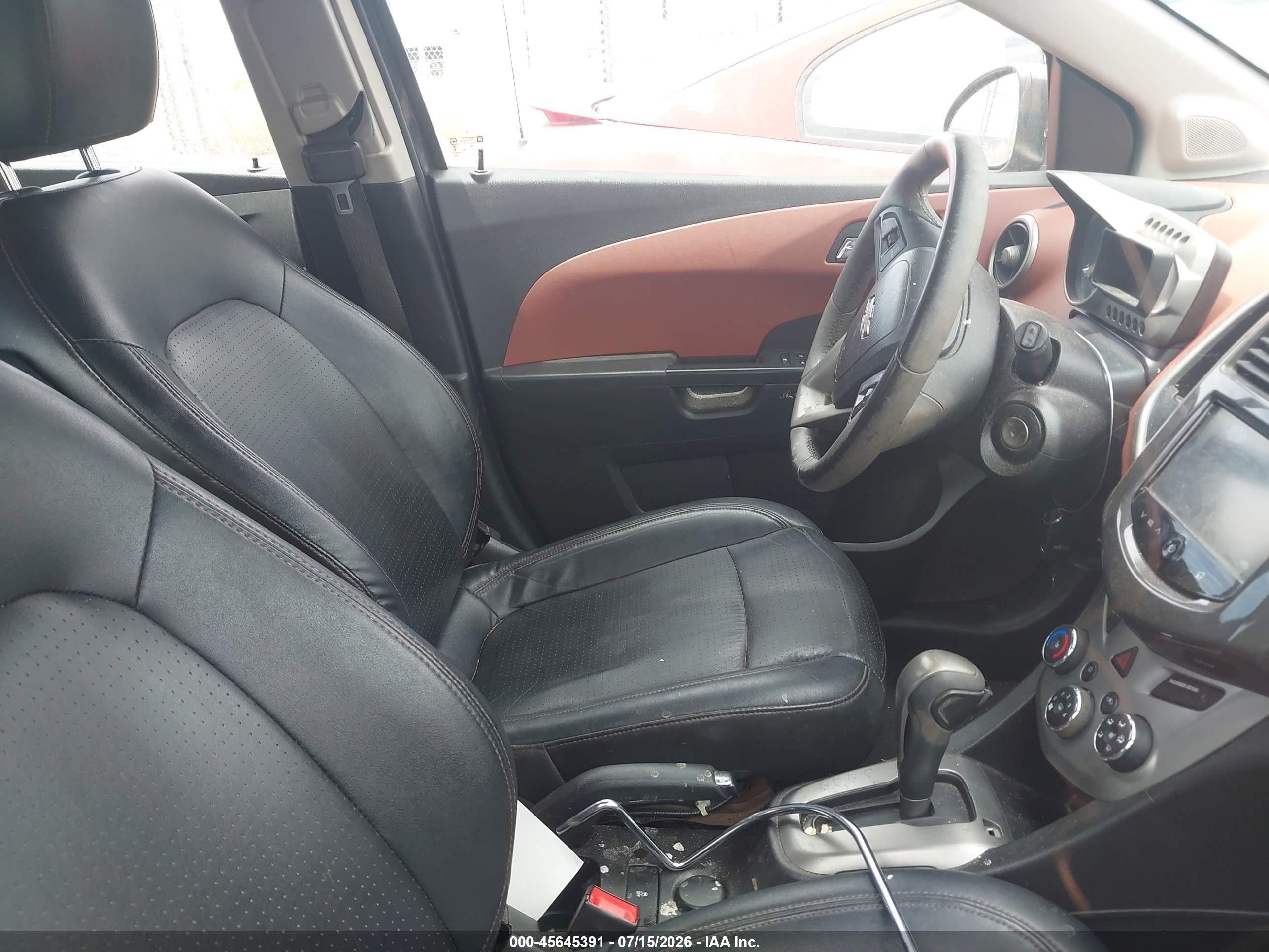 2015 Chevrolet Sonic Ltz Auto Черный vin: 1G1JE6SB5F4124993