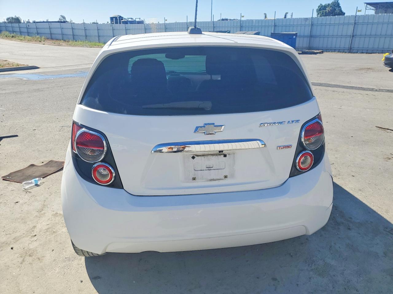2015 Chevrolet Sonic Ltz Белый vin: 1G1JE6SBXF4120762