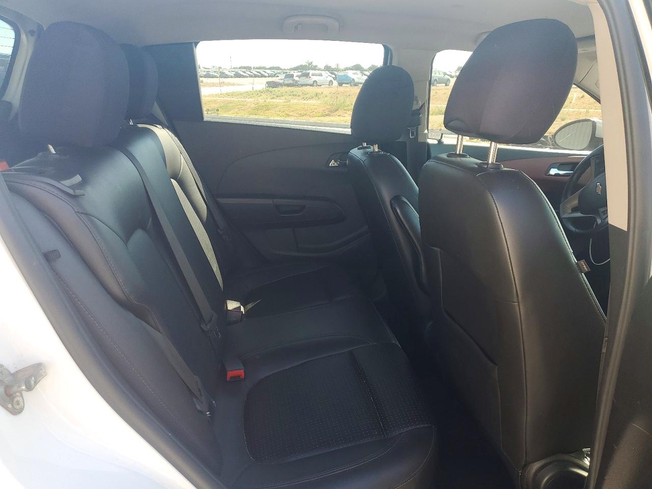 2015 Chevrolet Sonic Ltz Белый vin: 1G1JE6SBXF4120762