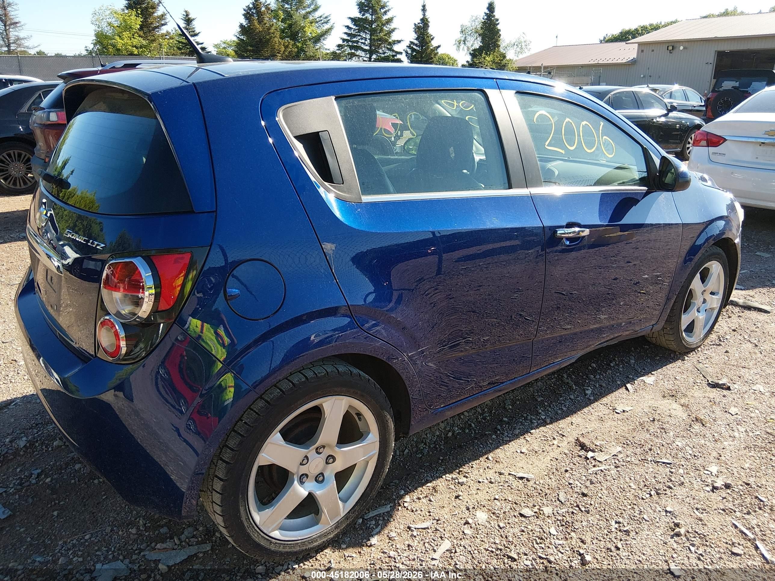 2013 Chevrolet Sonic Ltz Auto Blue vin: 1G1JE6SH3D4175619