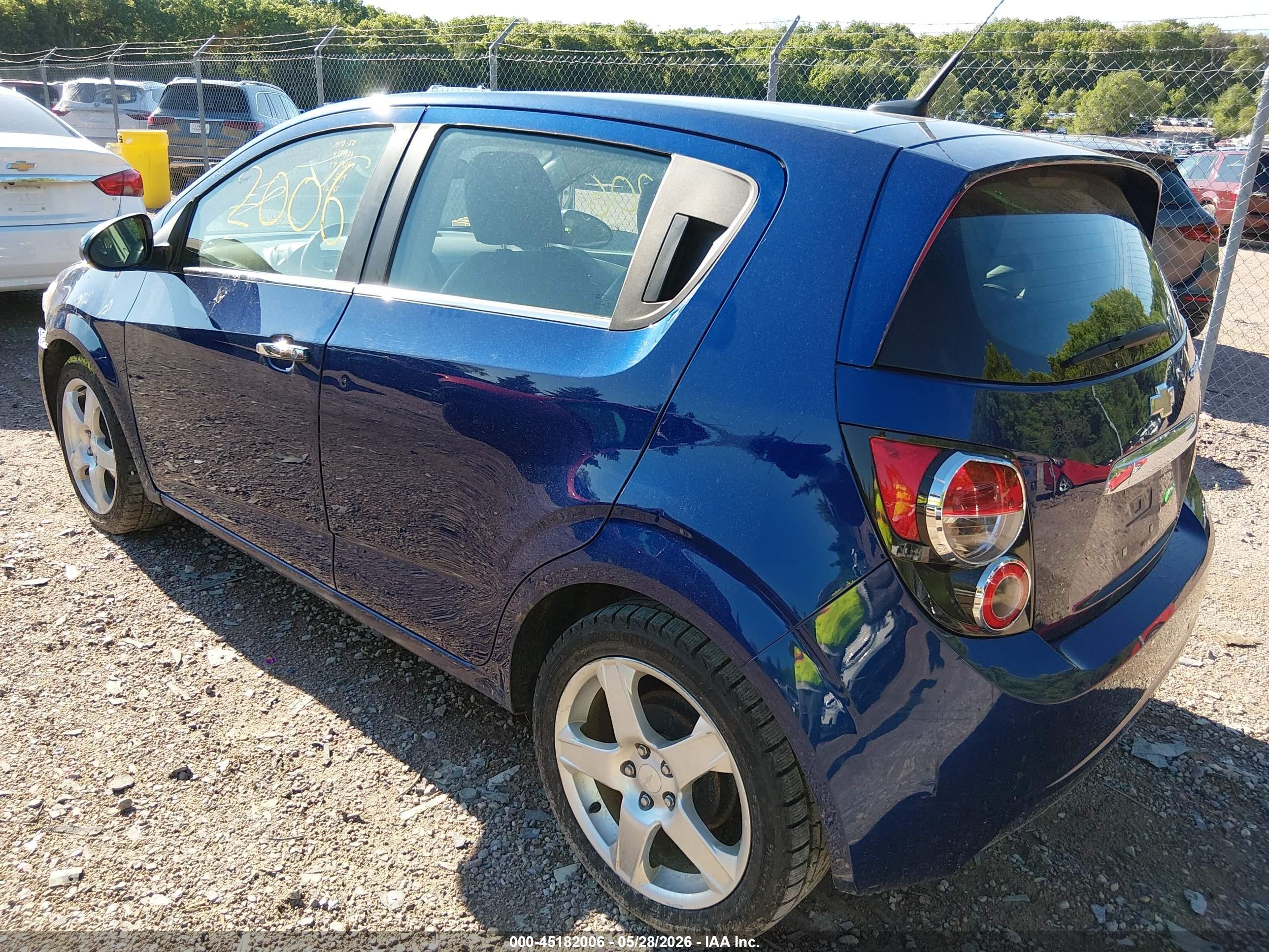 2013 Chevrolet Sonic Ltz Auto Blue vin: 1G1JE6SH3D4175619