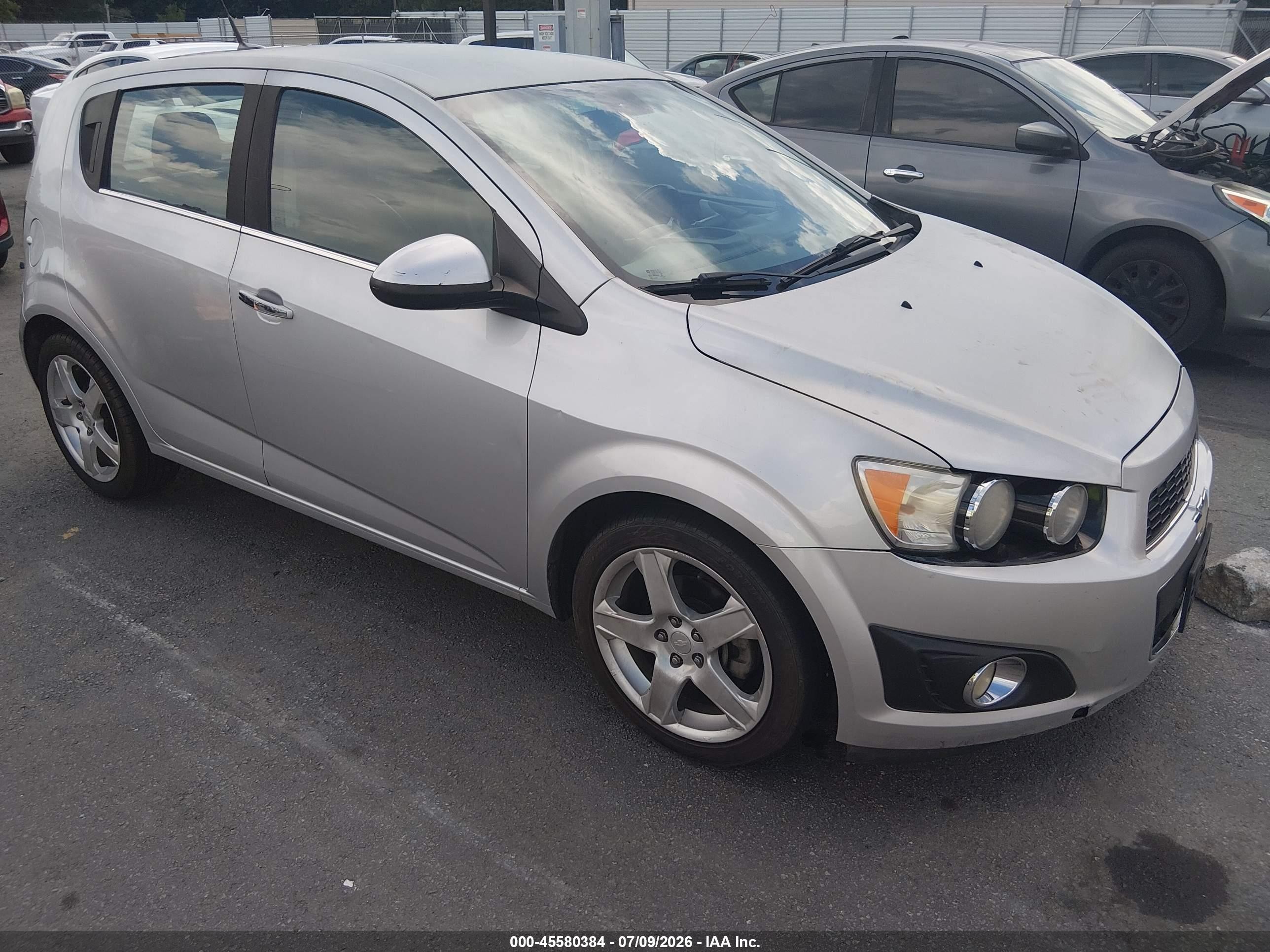 2013 Chevrolet Sonic Ltz Auto Silver vin: 1G1JE6SH4D4182644
