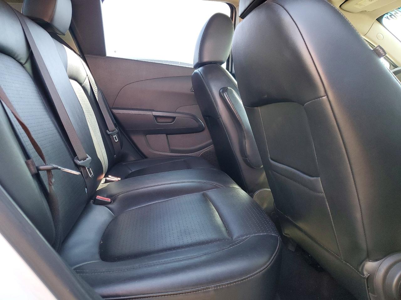 2012 Chevrolet Sonic Ltz White vin: 1G1JE6SH6C4103277