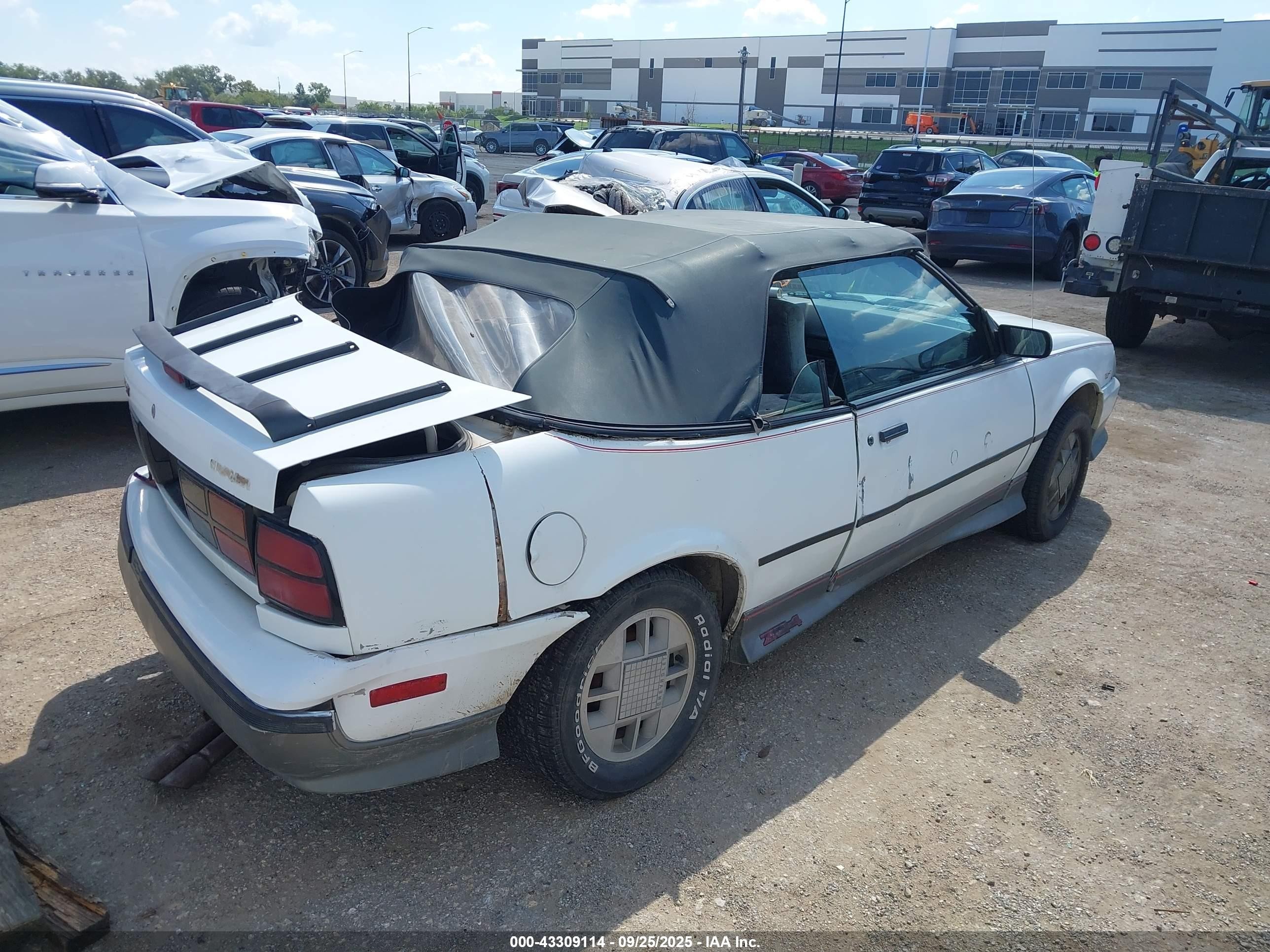1989 Chevrolet Cavalier Z24 Белый vin: 1G1JF31W4K7184286