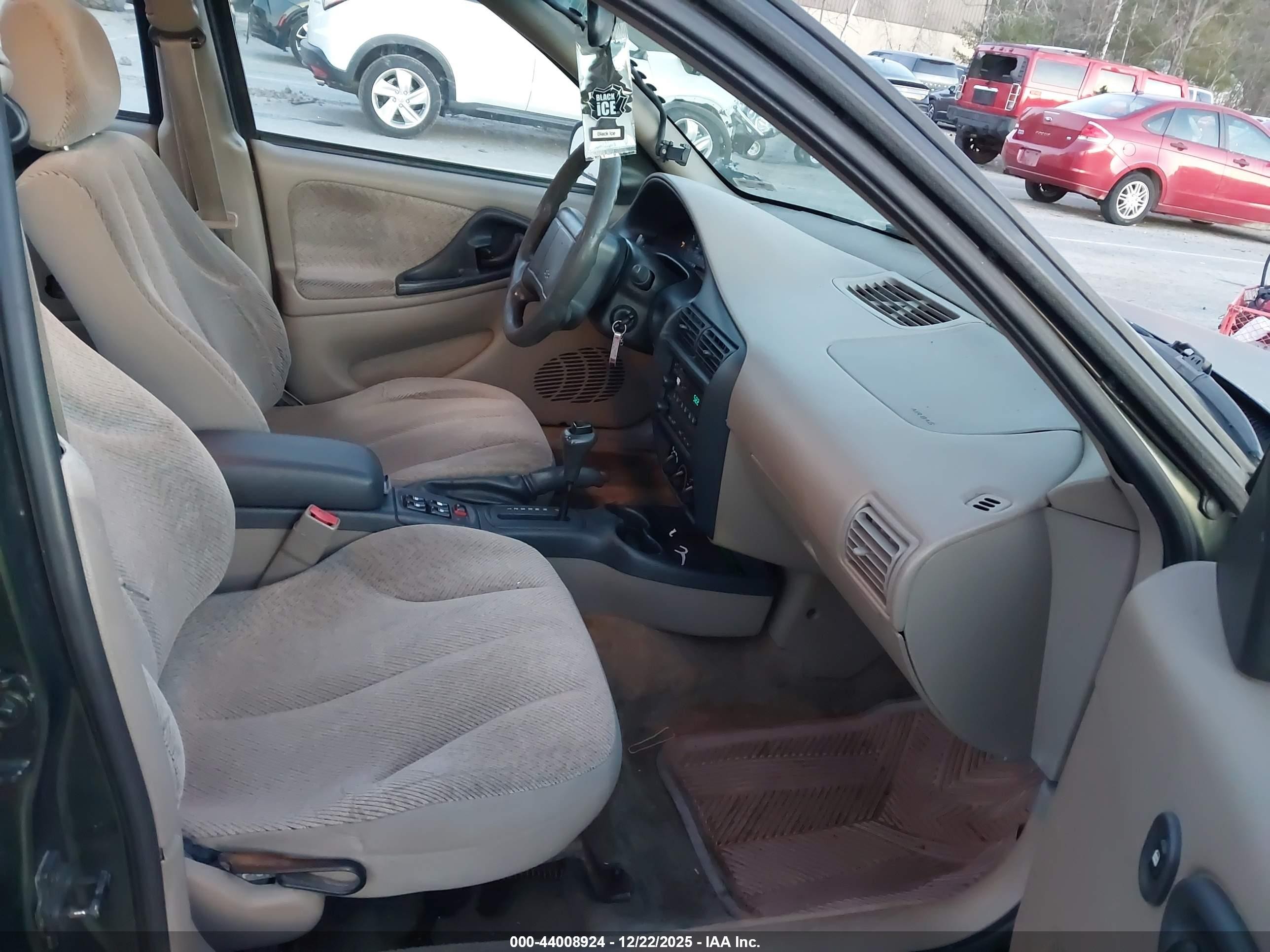 2000 Chevrolet Cavalier Ls Зеленый vin: 1G1JF5246Y7418087
