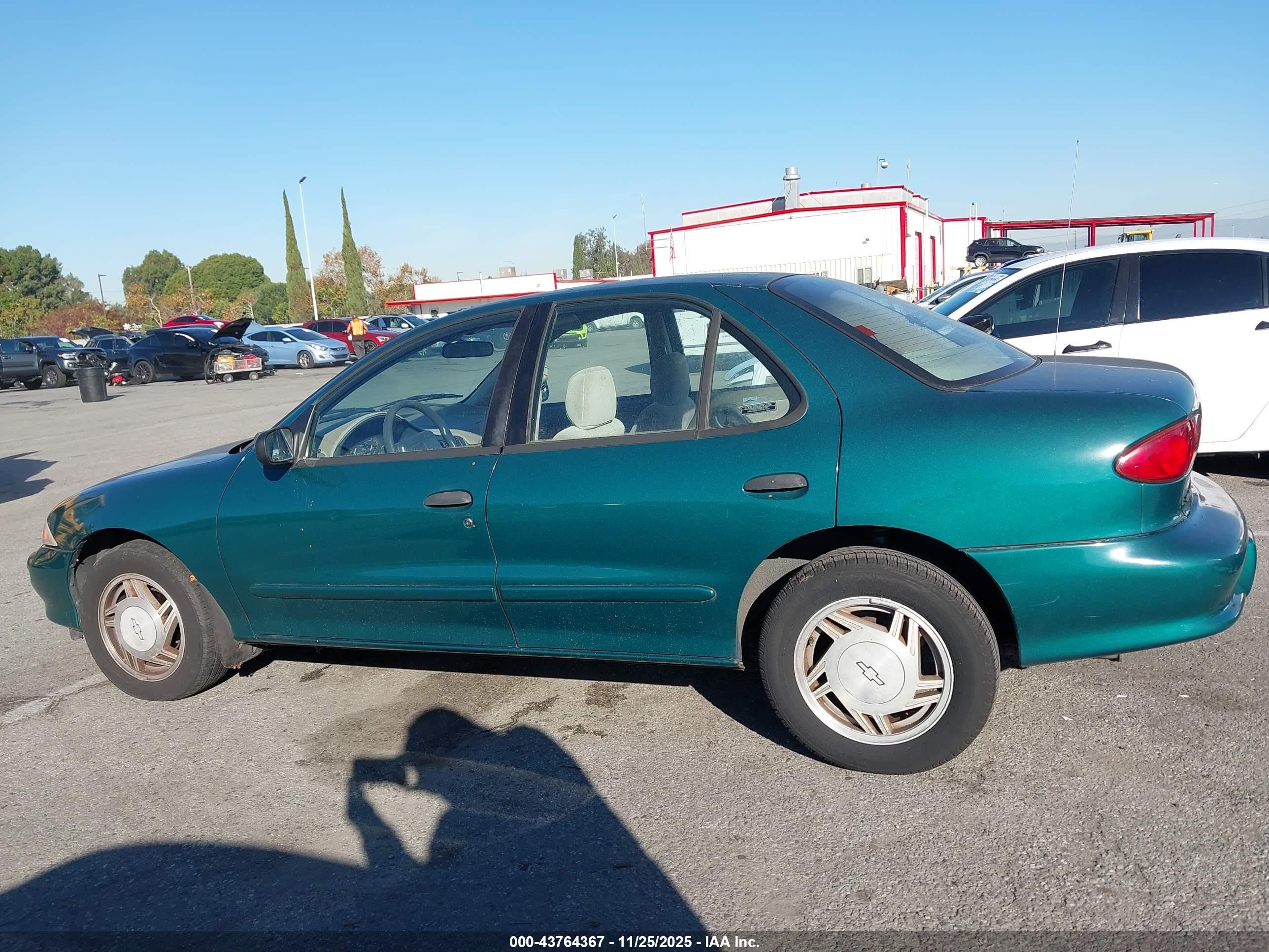 1997 Chevrolet Cavalier Ls Green vin: 1G1JF5248V7143639
