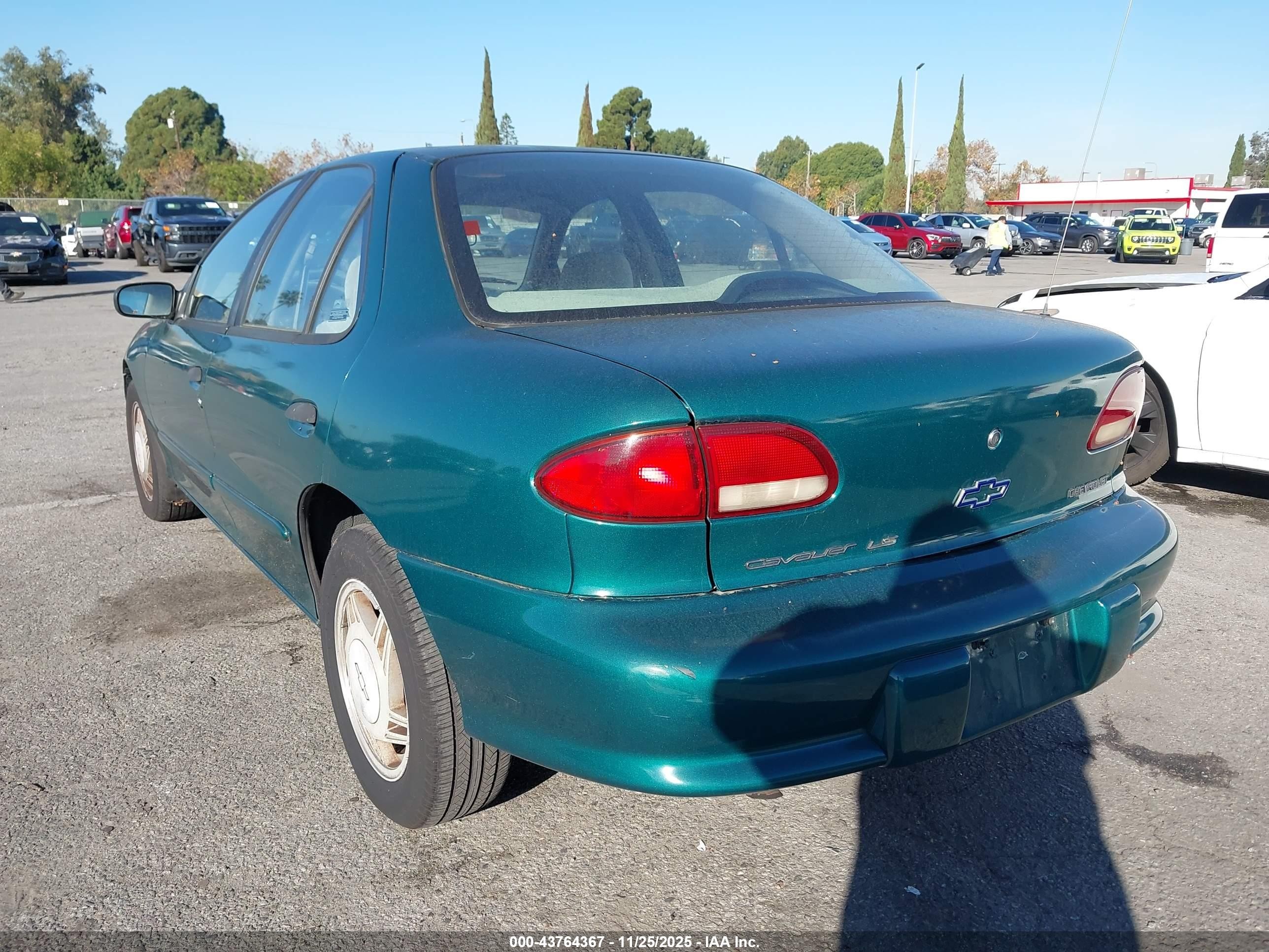 1997 Chevrolet Cavalier Ls Green vin: 1G1JF5248V7143639