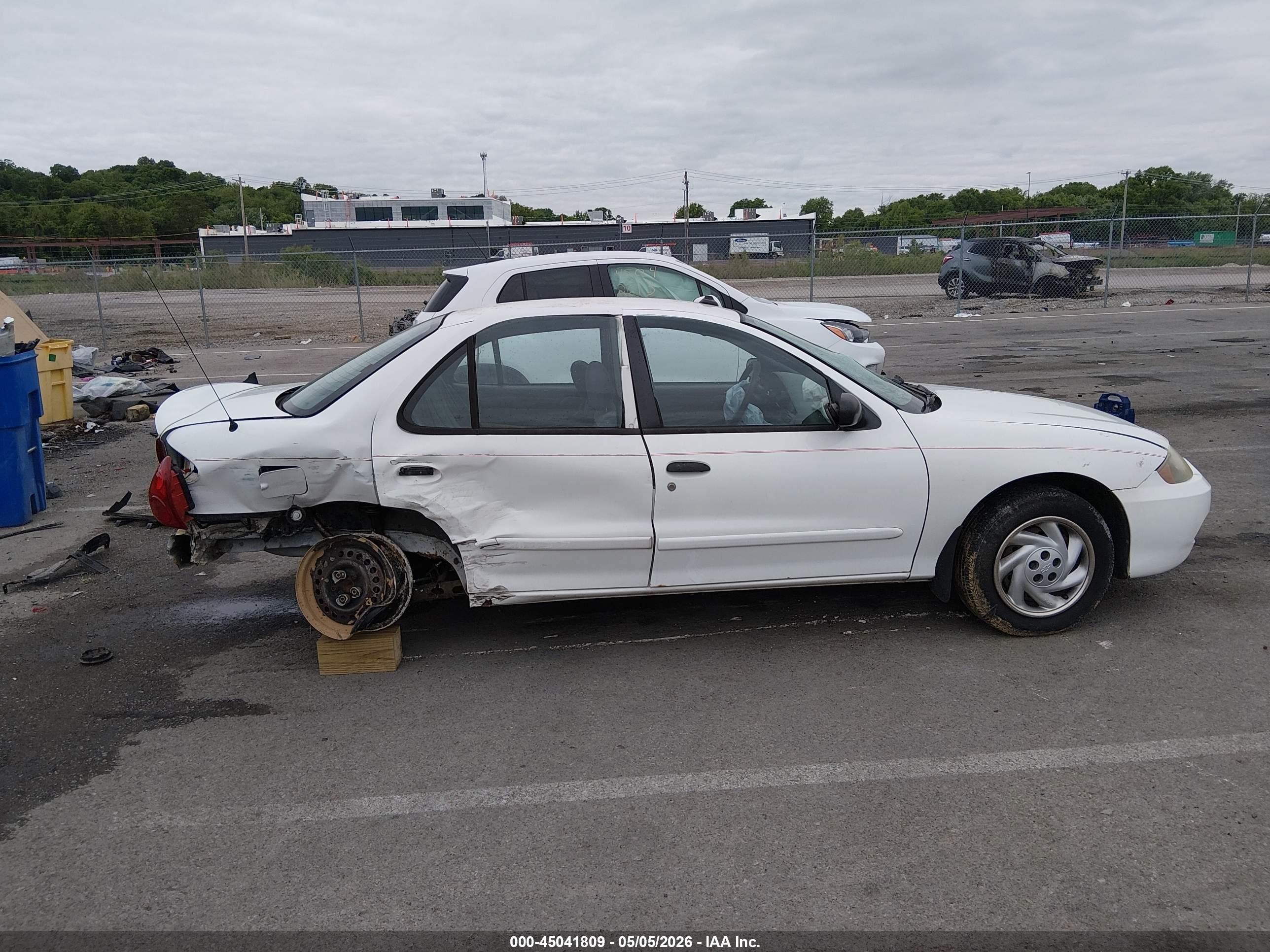2004 Chevrolet Cavalier Ls White vin: 1G1JF52F747280961