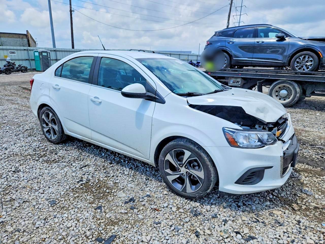 2018 Chevrolet Sonic Premier White vin: 1G1JF5SB2J4138060