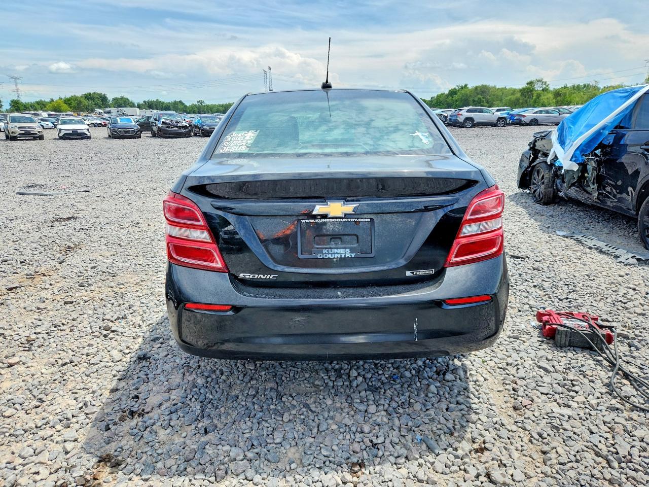 2019 Chevrolet Sonic Premier Black vin: 1G1JF5SB6K4123921