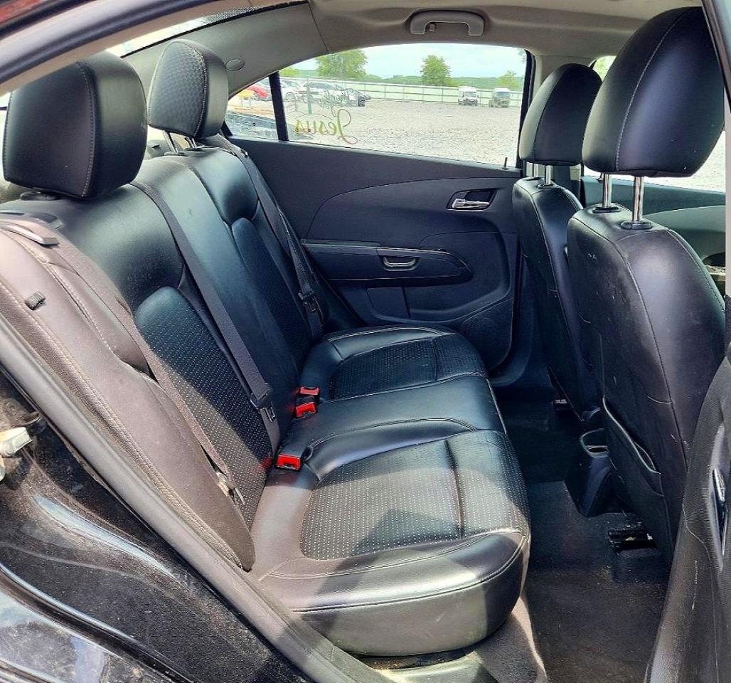 2019 Chevrolet Sonic Premier Black vin: 1G1JF5SB6K4123921