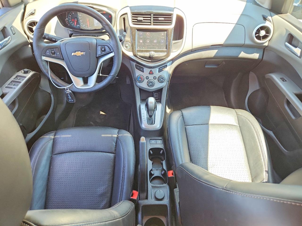 2020 Chevrolet Sonic Premier Silver vin: 1G1JF5SB8L4120469