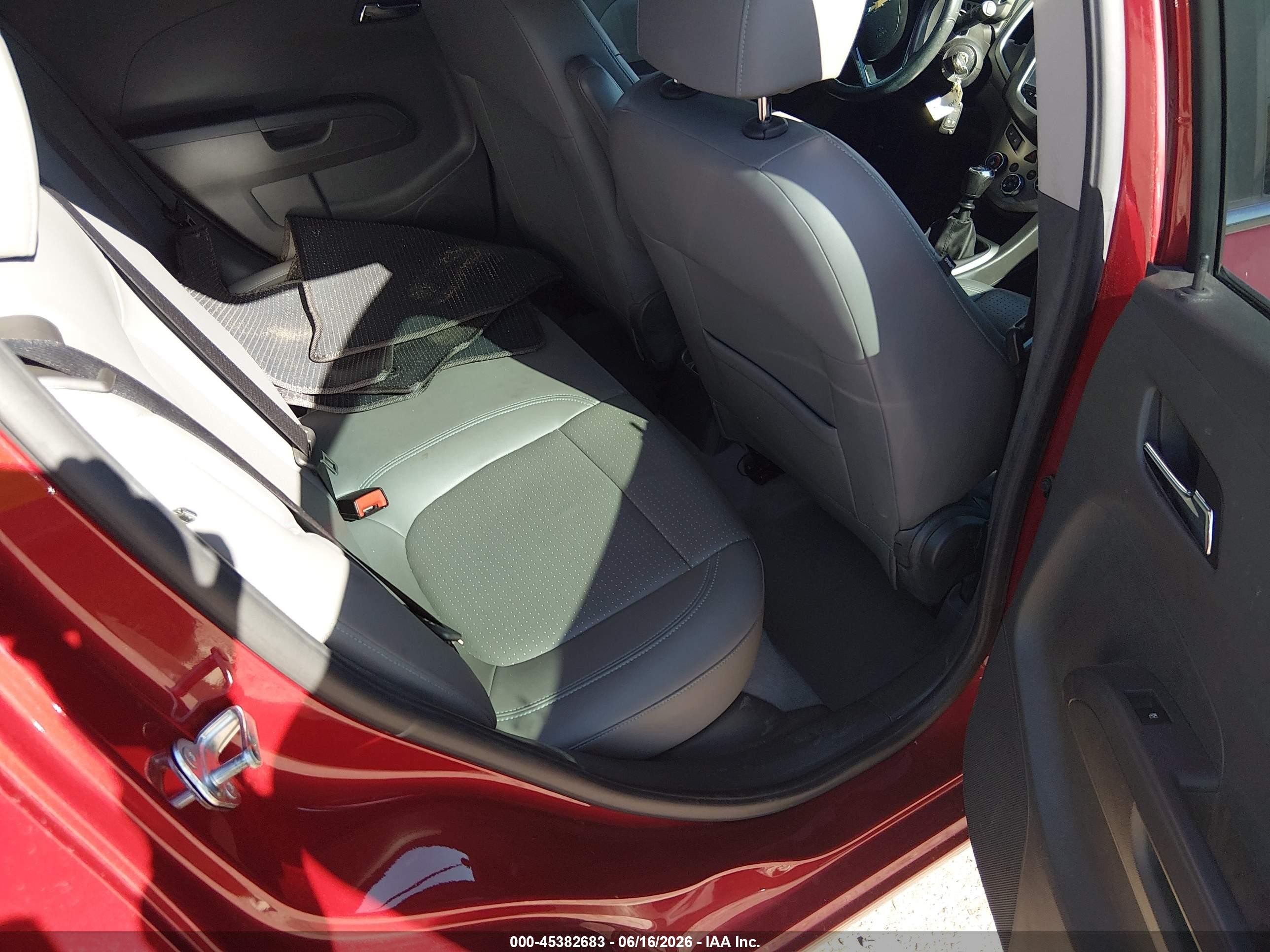 2013 Chevrolet Sonic Ltz Manual Red vin: 1G1JF6SB1D4224129