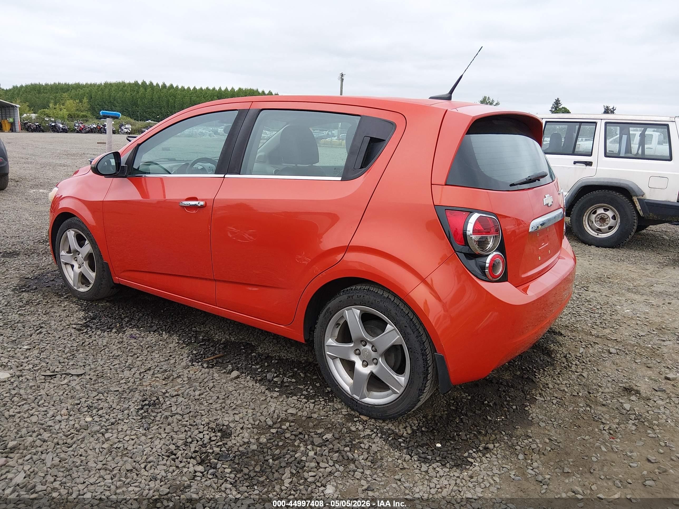 2012 Chevrolet Sonic 1lz Оранжевый vin: 1G1JF6SB2C4211386