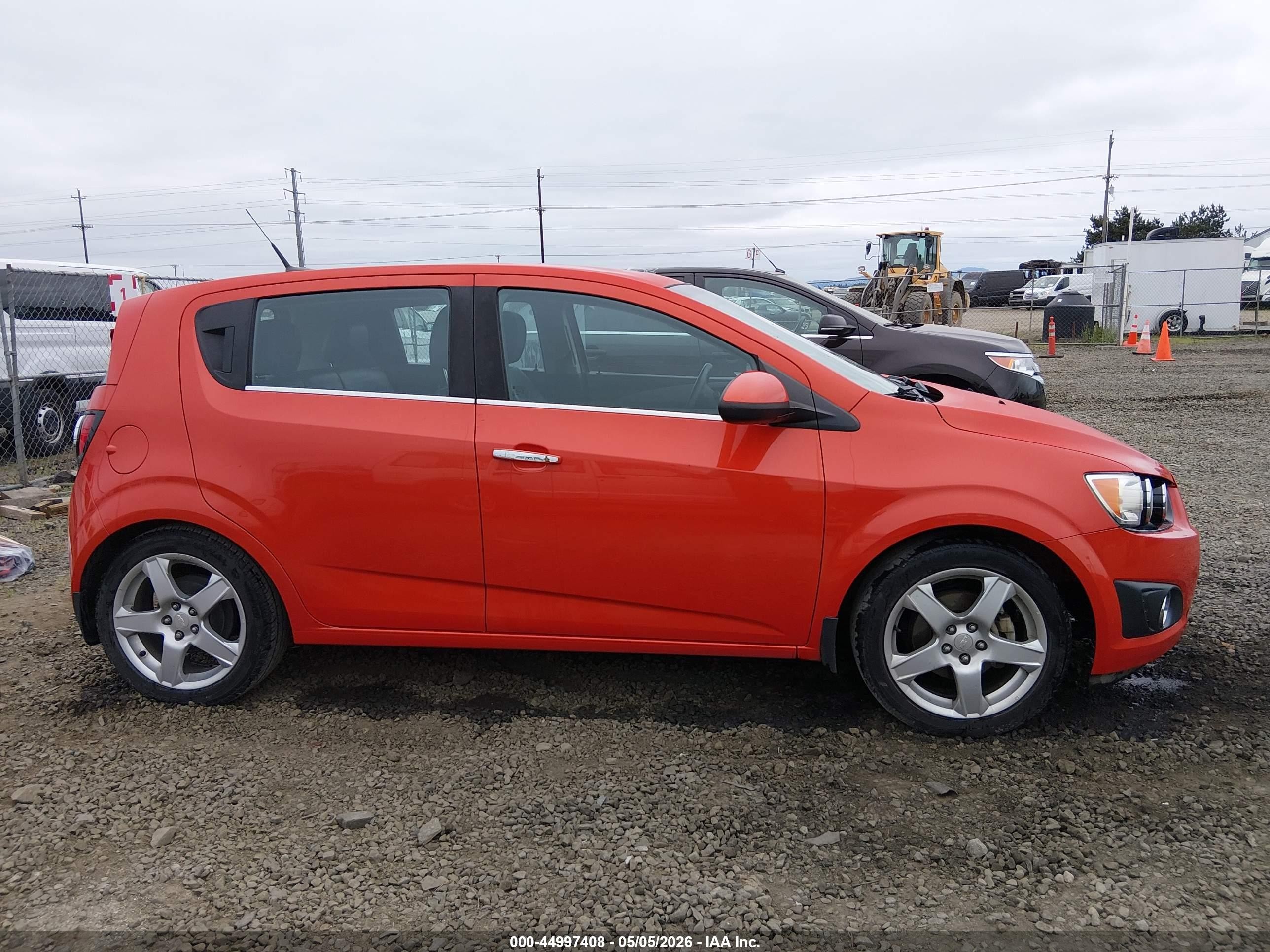 2012 Chevrolet Sonic 1lz Оранжевый vin: 1G1JF6SB2C4211386