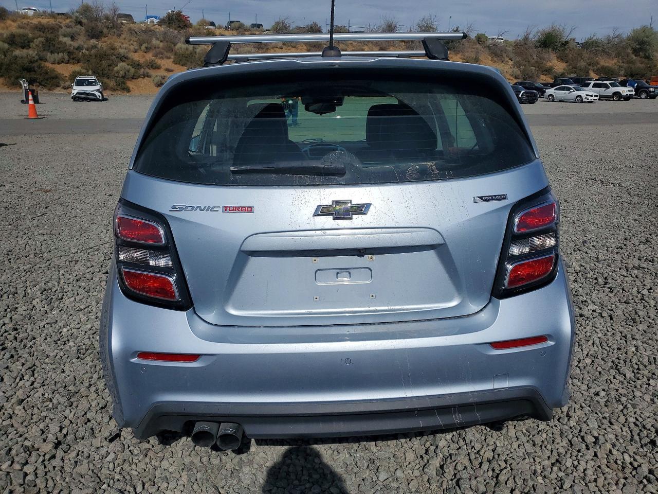 2018 Chevrolet Sonic Premier Blue vin: 1G1JF6SB7J4100328