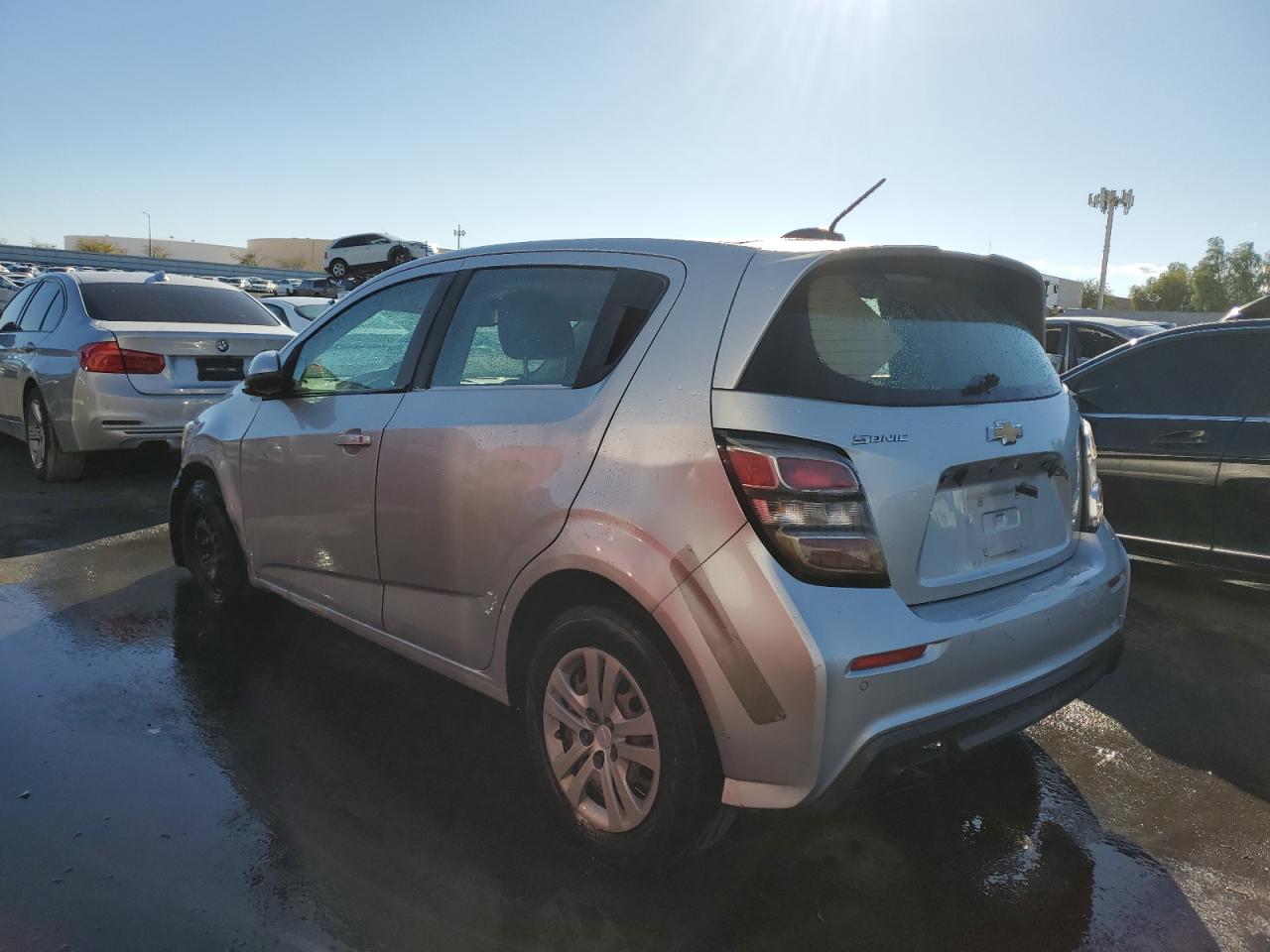 2020 Chevrolet Sonic Silver vin: 1G1JG6SB3L4131673