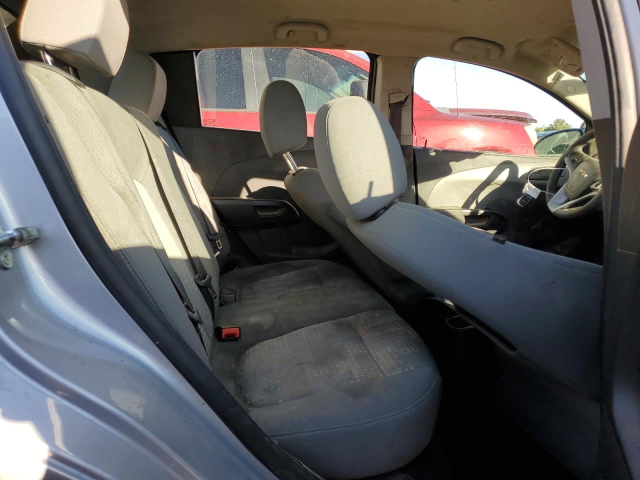 2020 Chevrolet Sonic Silver vin: 1G1JG6SB3L4131673