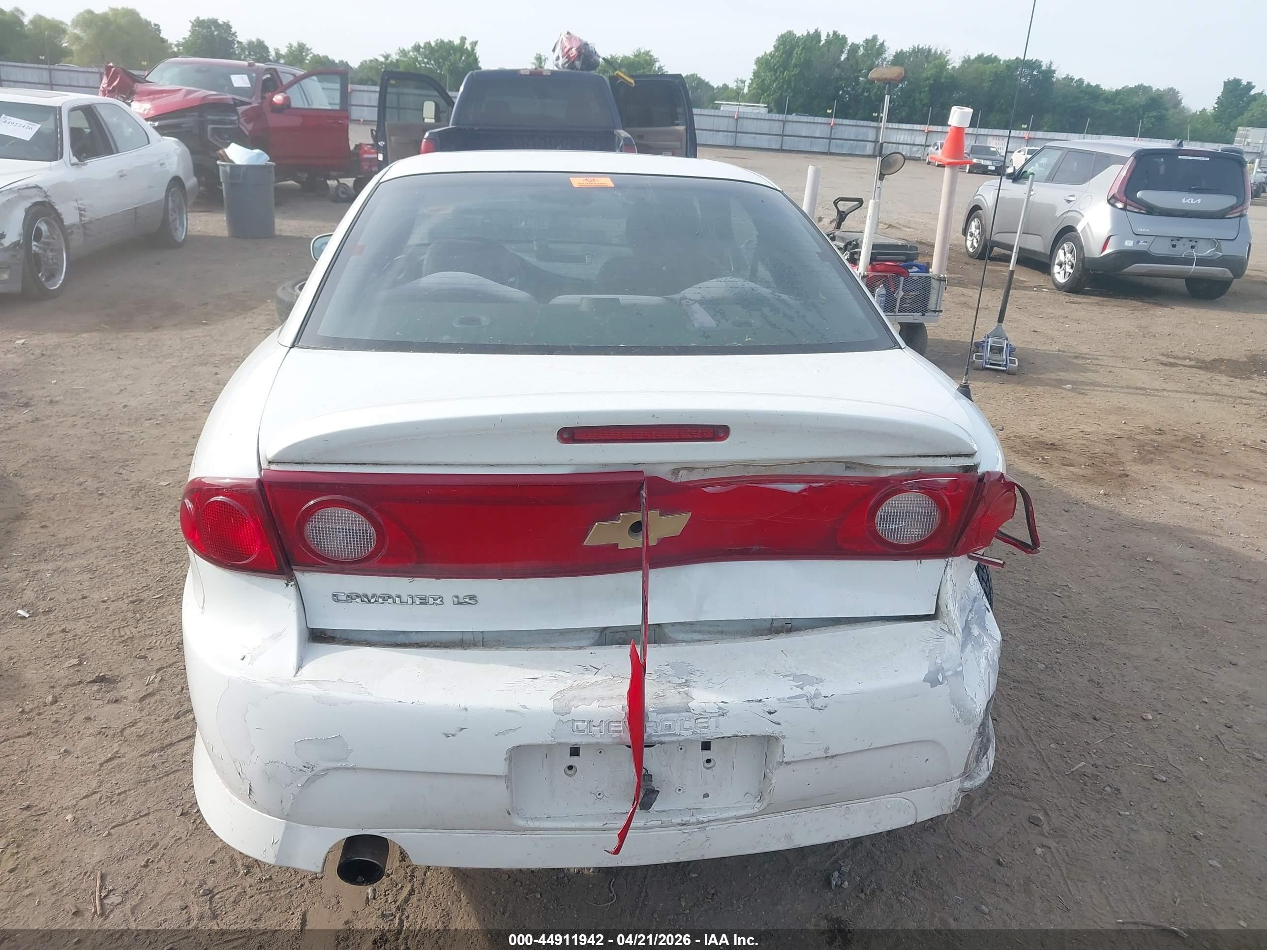 2004 Chevrolet Cavalier Ls Sport White vin: 1G1JH12F347163090