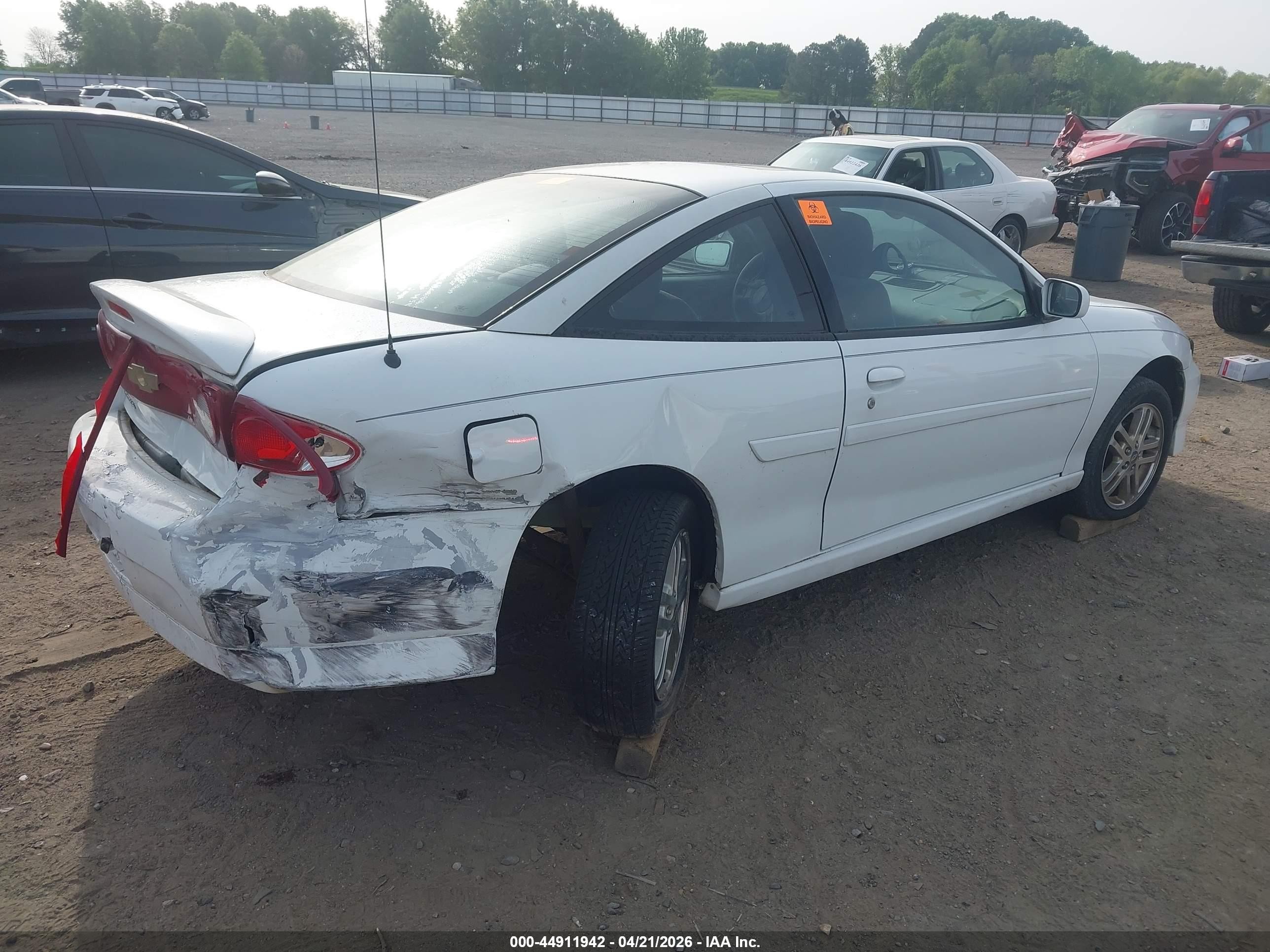2004 Chevrolet Cavalier Ls Sport White vin: 1G1JH12F347163090