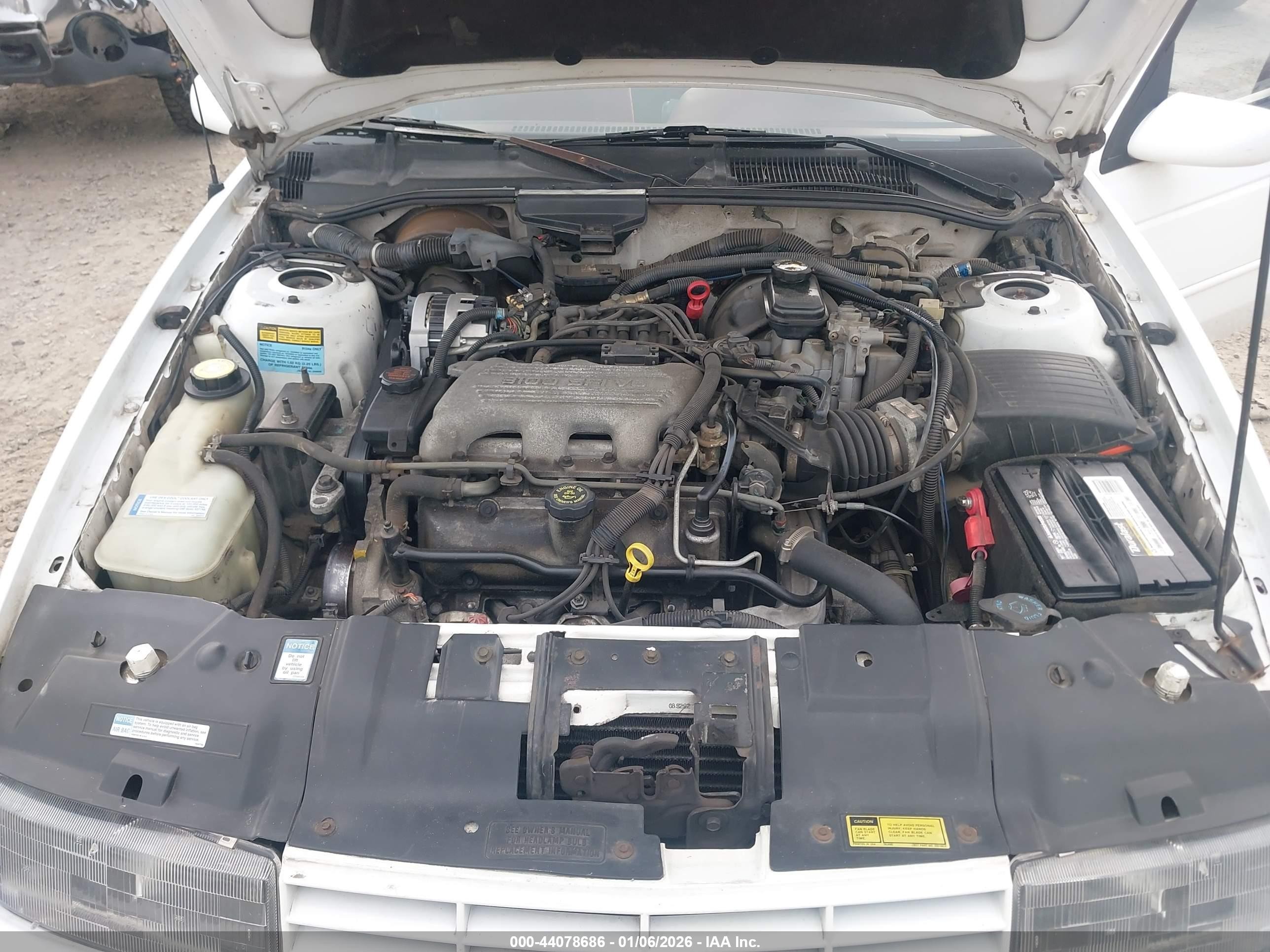 1996 Chevrolet Corsica   White vin: 1G1LD55M7TY189416