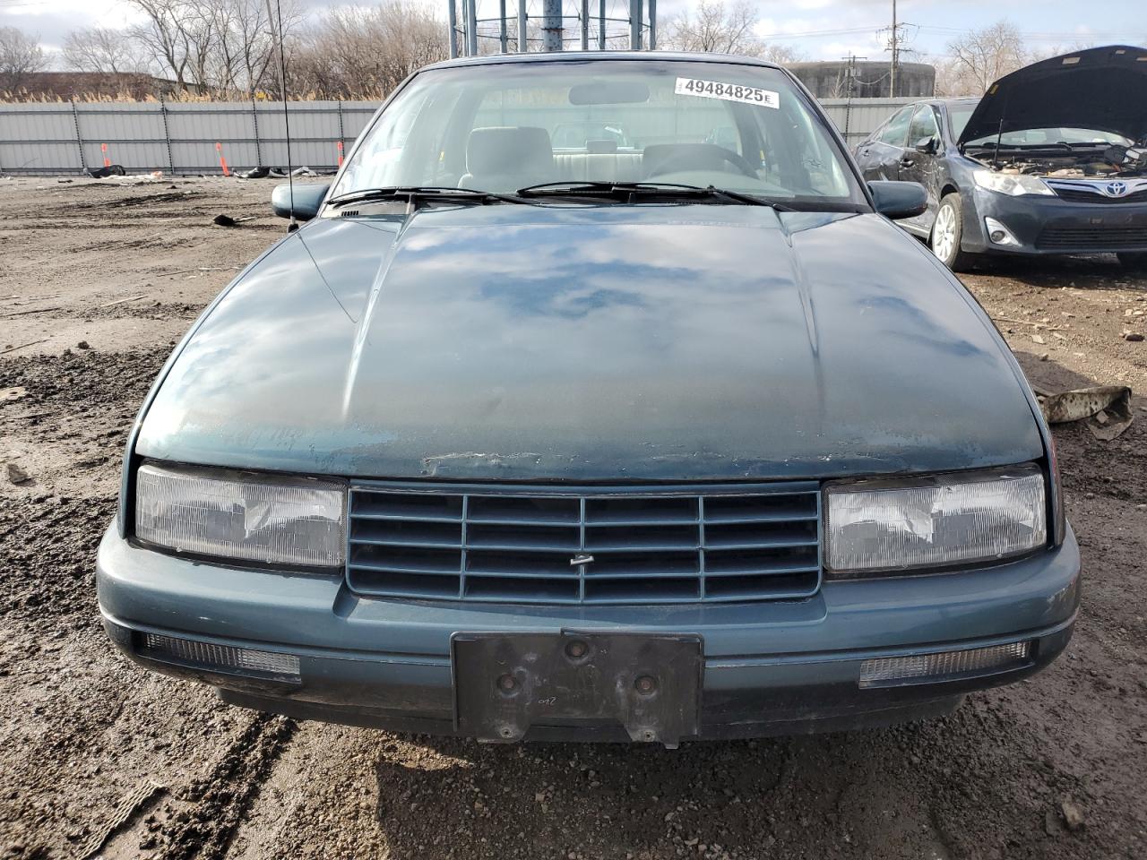 1995 Chevrolet Corsica  Green vin: 1G1LD55MXSY262499