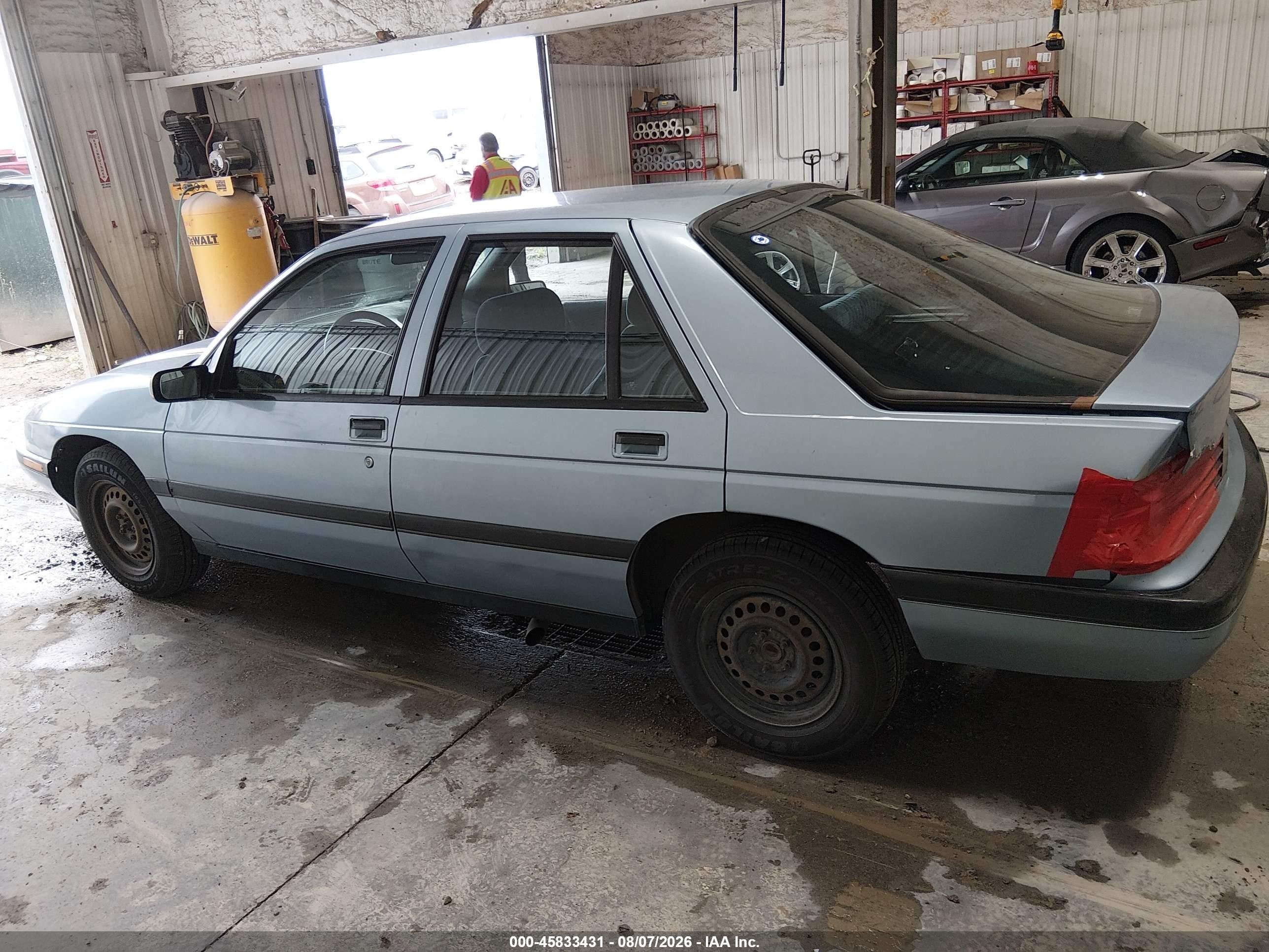 1991 Chevrolet Corsica Lt Light Blue vin: 1G1LT63G8ME140475