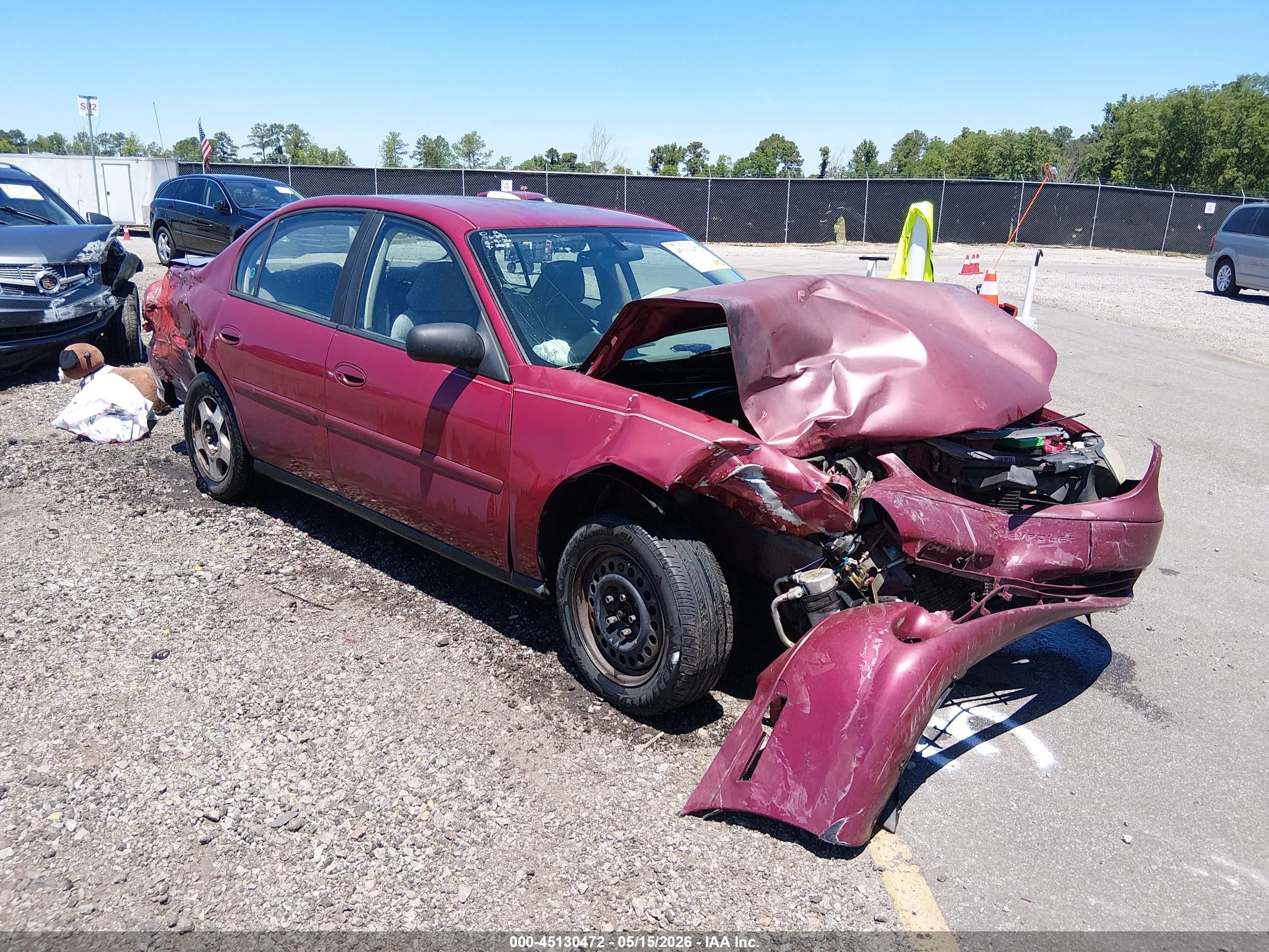 2004 Chevrolet Classic   Red vin: 1G1ND52F04M707051