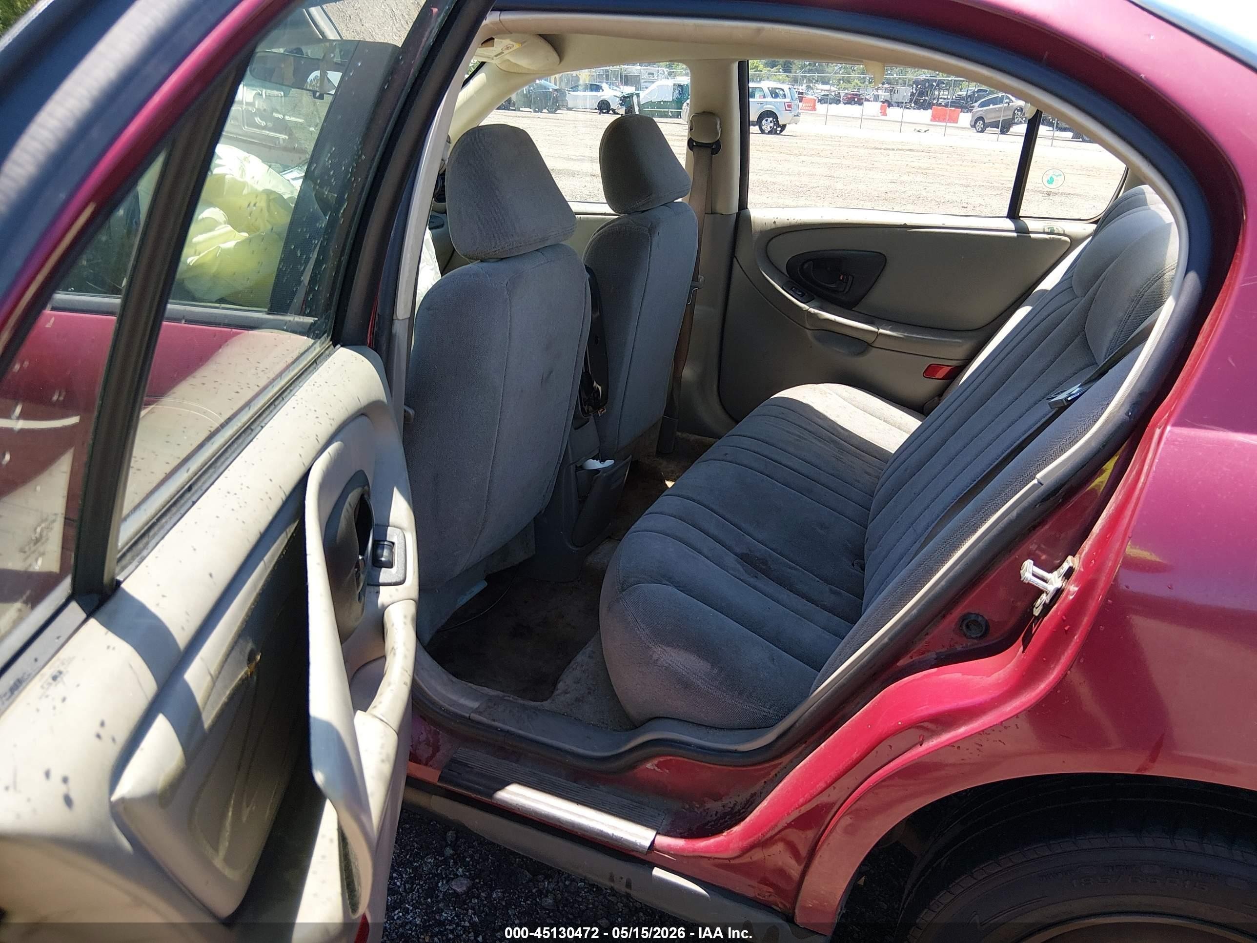 2004 Chevrolet Classic   Red vin: 1G1ND52F04M707051