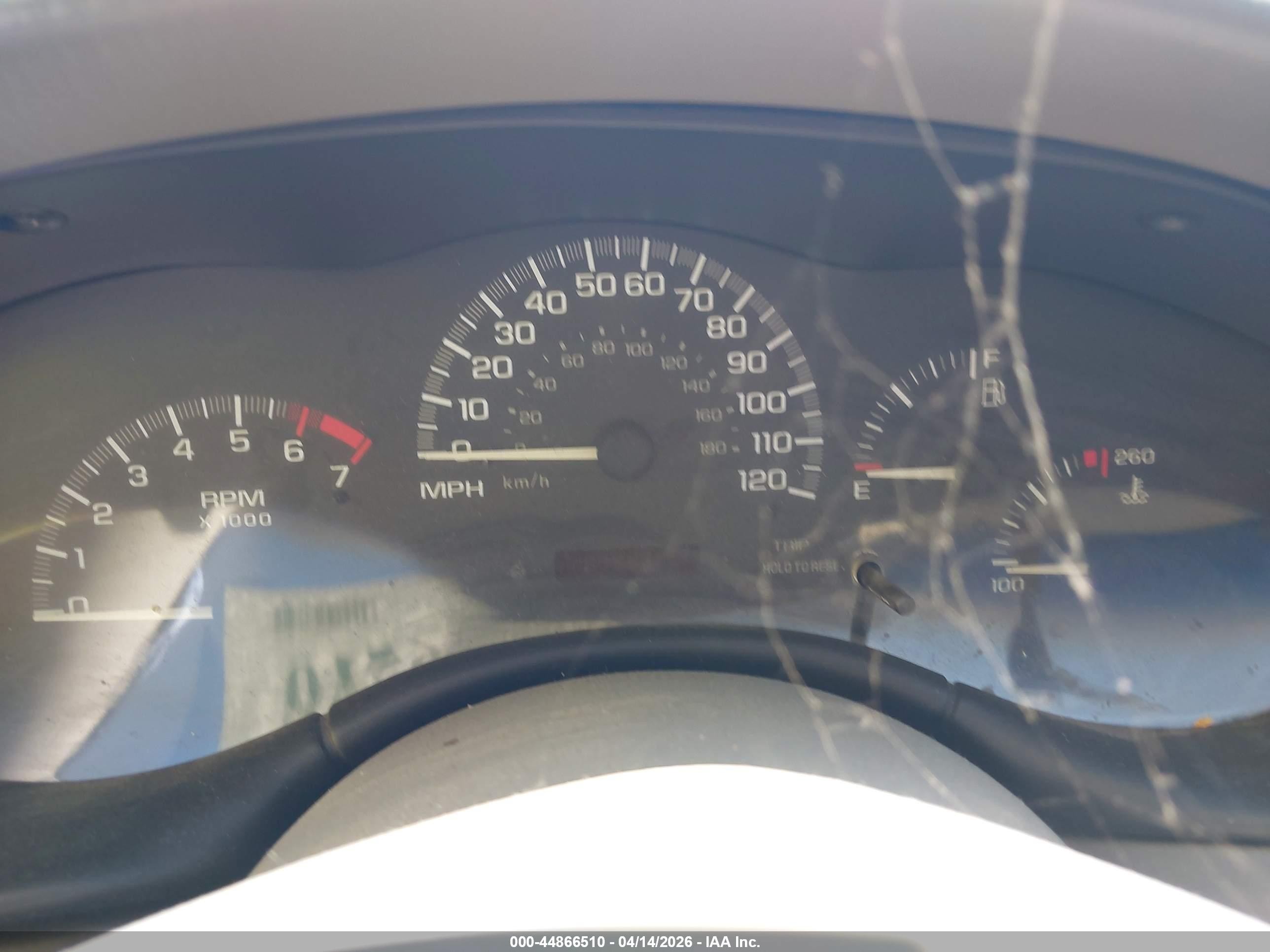 2004 Chevrolet Classic   White vin: 1G1ND52F14M628844