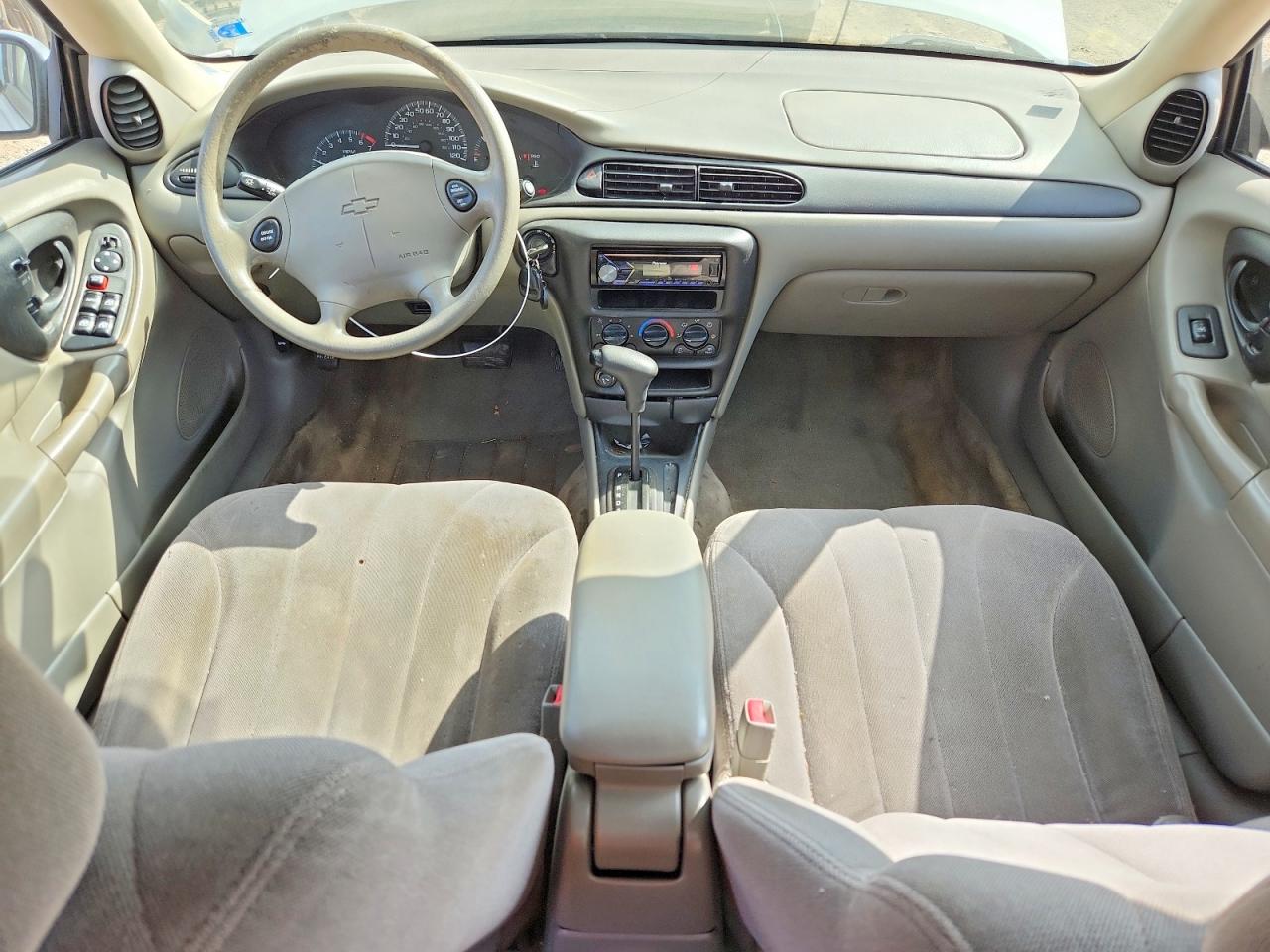 2005 Chevrolet Classic Белый vin: 1G1ND52F15M106751