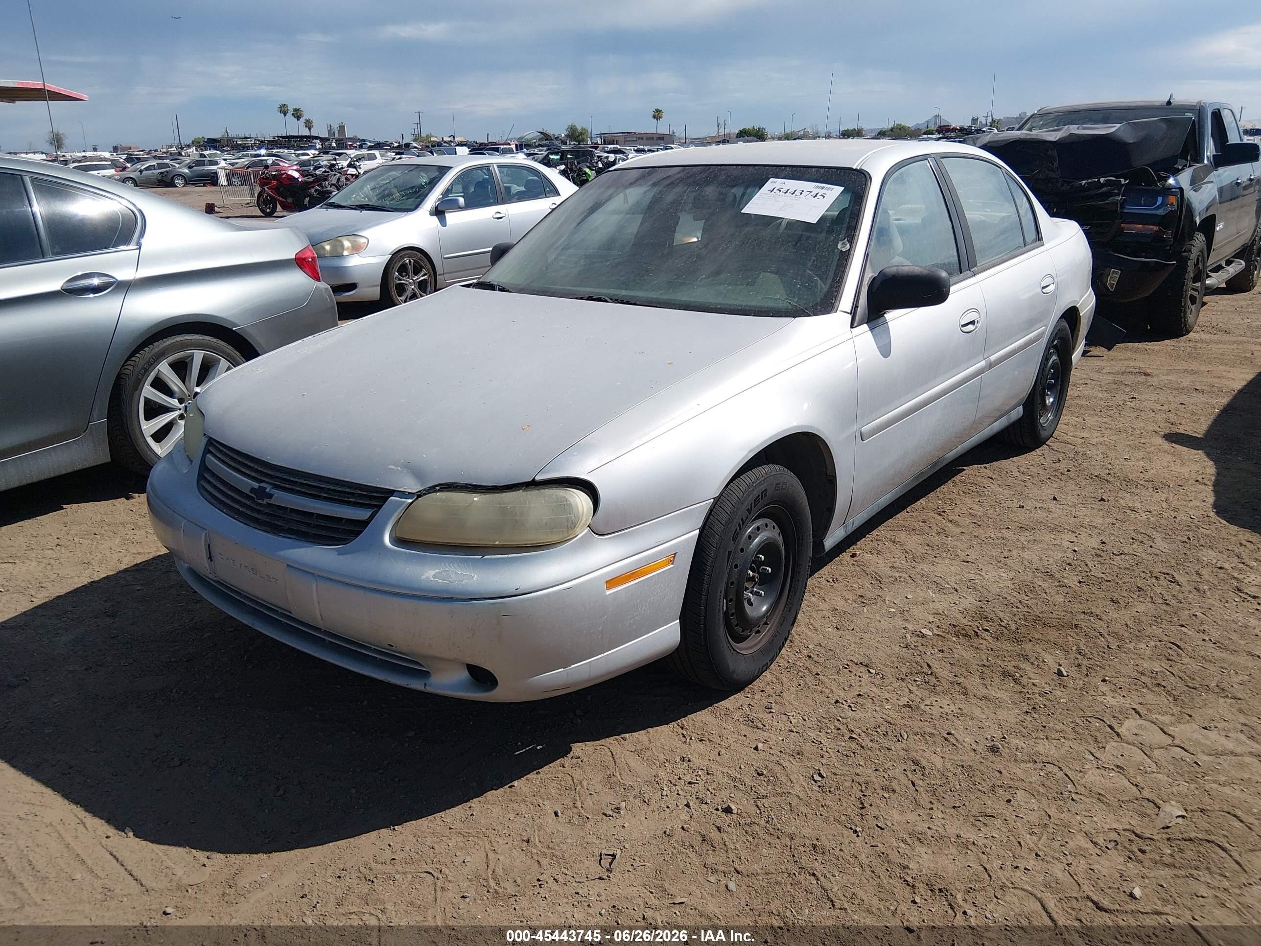 2004 Chevrolet Classic   Серебряный vin: 1G1ND52F44M514658