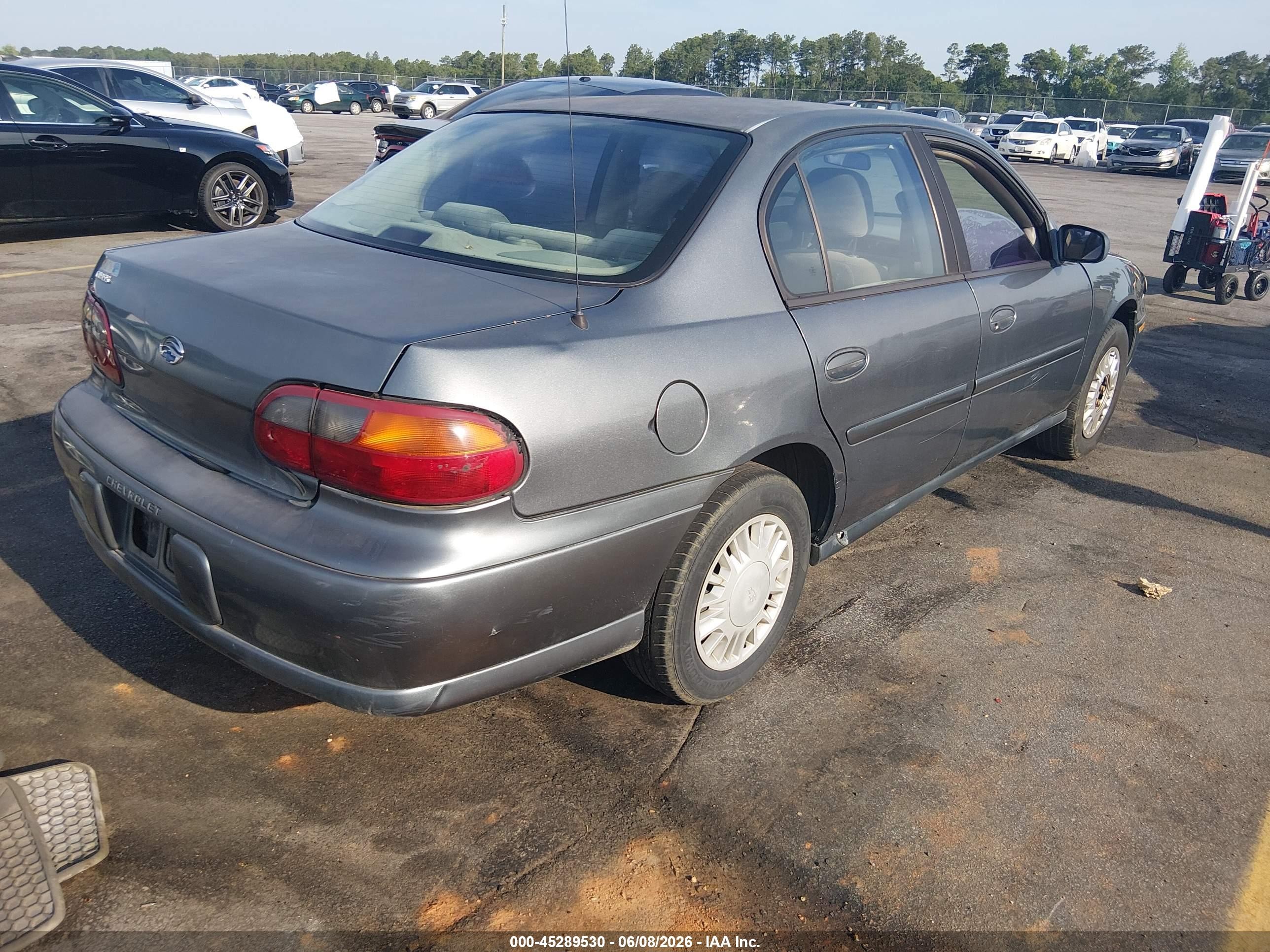 2005 Chevrolet Classic   Blue vin: 1G1ND52F45M177698
