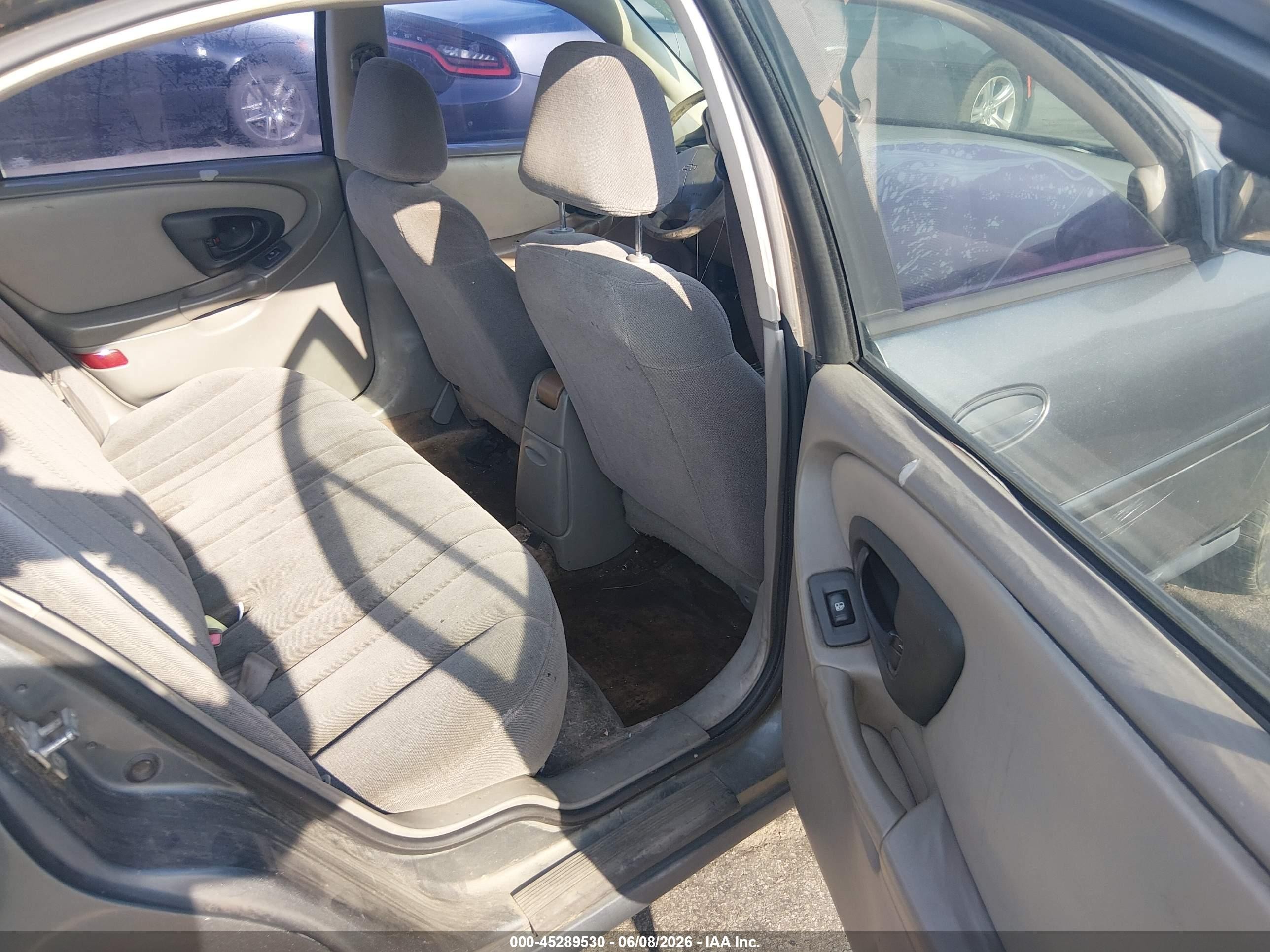 2005 Chevrolet Classic   Blue vin: 1G1ND52F45M177698