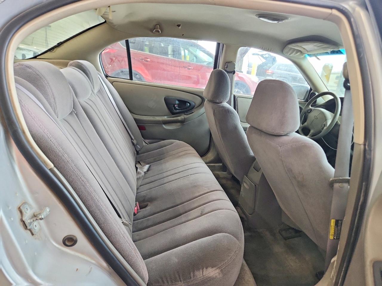 2004 Chevrolet Malibu Silver vin: 1G1ND52F54M605096