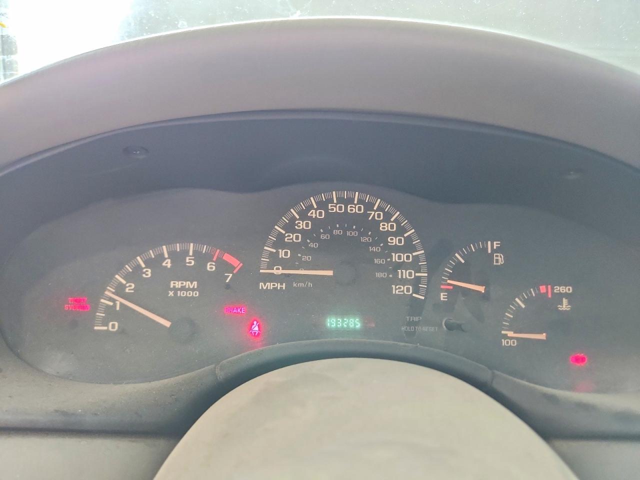 2004 Chevrolet Malibu Silver vin: 1G1ND52F54M605096