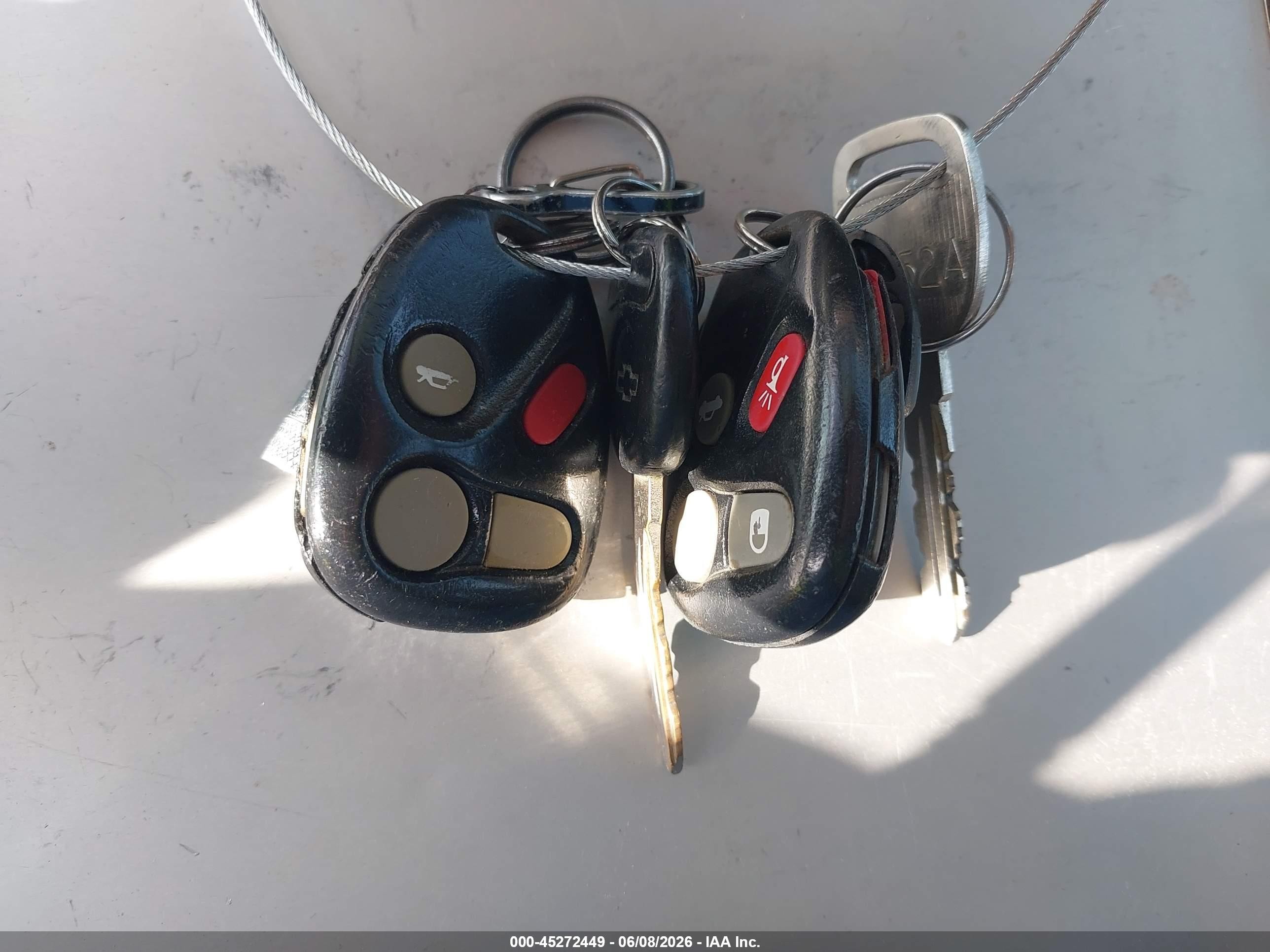 2005 Chevrolet Classic   Золотой vin: 1G1ND52F55M103724