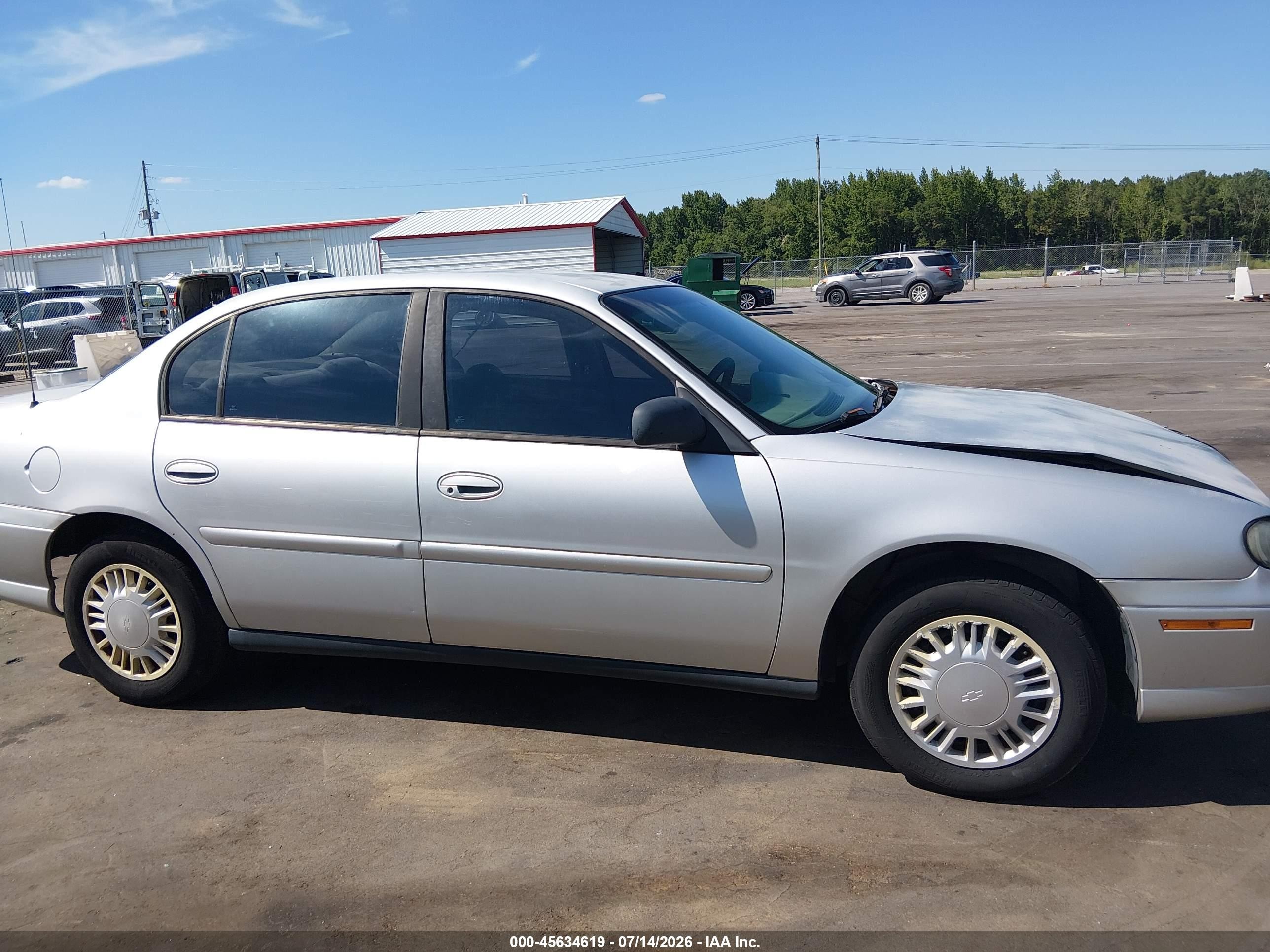 2004 Chevrolet Classic   Silver vin: 1G1ND52F64M539240
