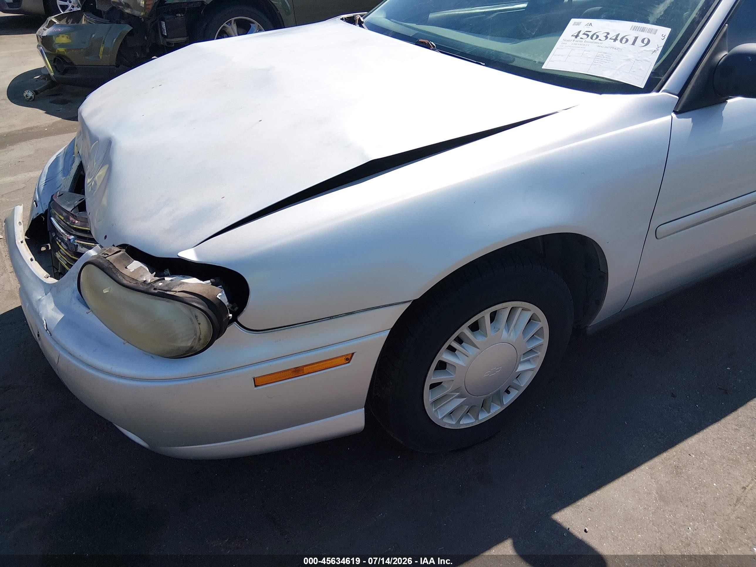 2004 Chevrolet Classic   Silver vin: 1G1ND52F64M539240